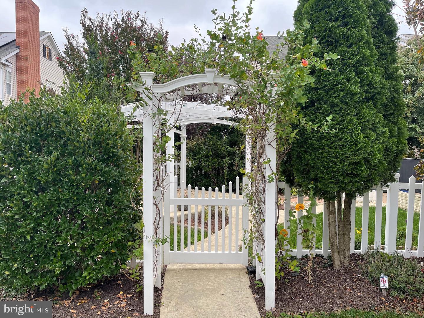 AGRICOPIA - Residential Lease