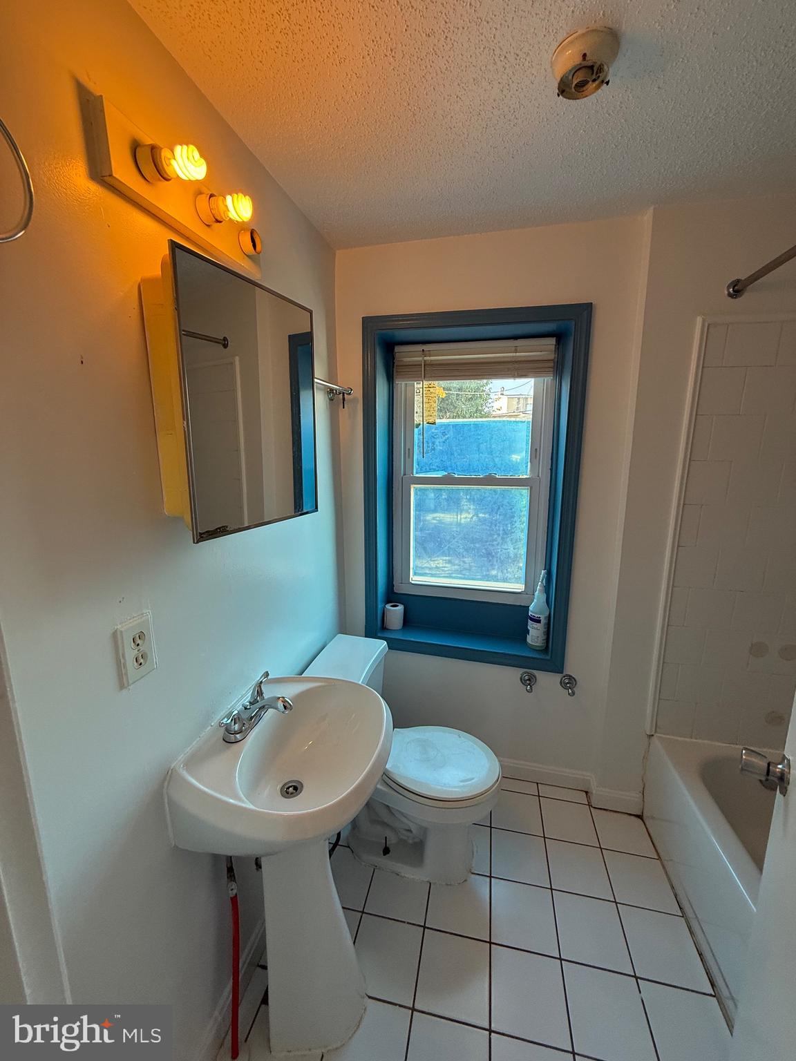 WASHINGTON VILLAGE - Residential