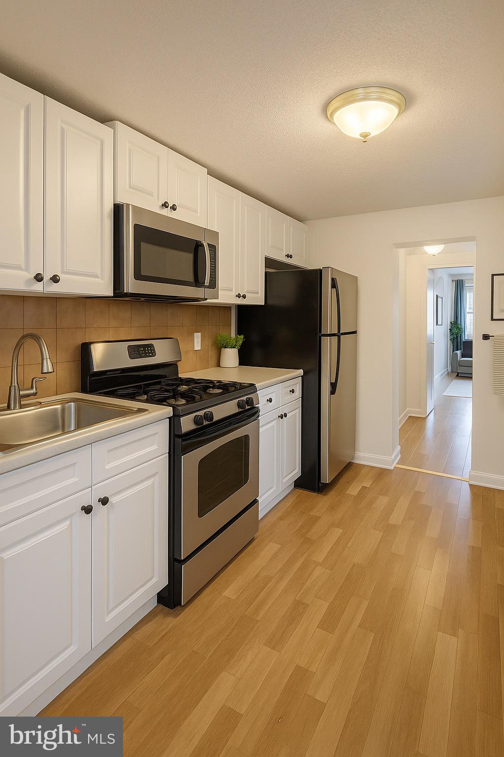 WASHINGTON VILLAGE - Residential