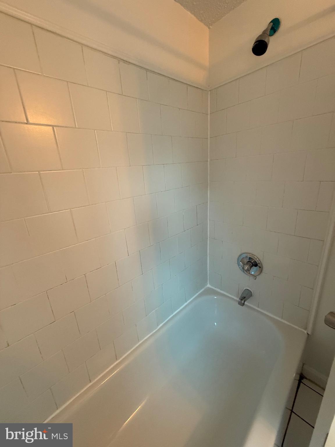 WASHINGTON VILLAGE - Residential