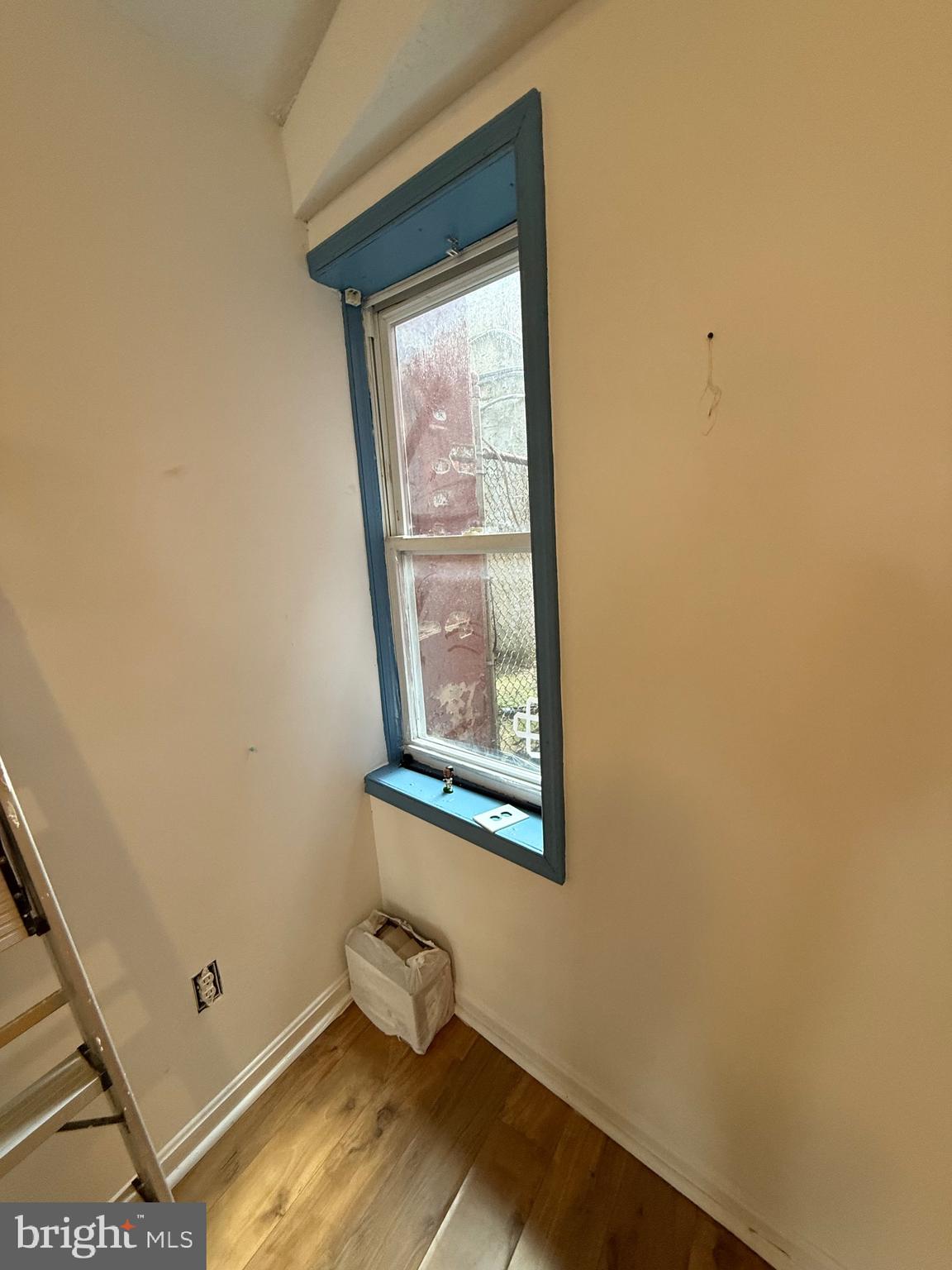 WASHINGTON VILLAGE - Residential