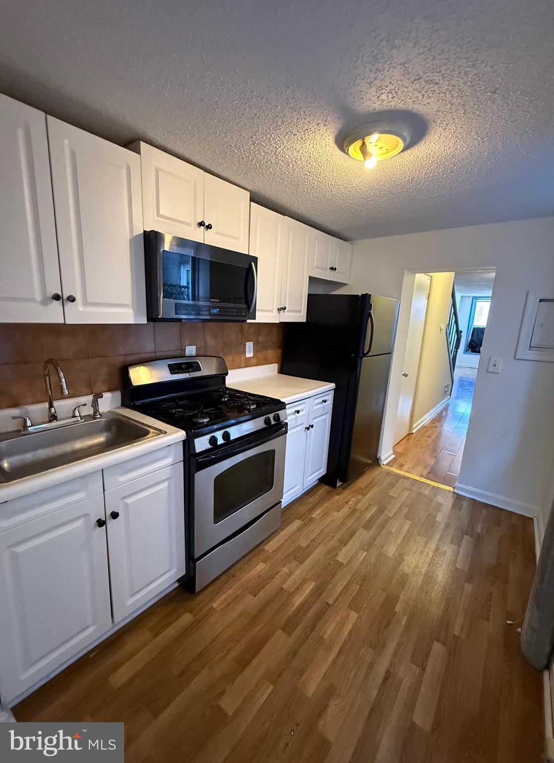 WASHINGTON VILLAGE - Residential