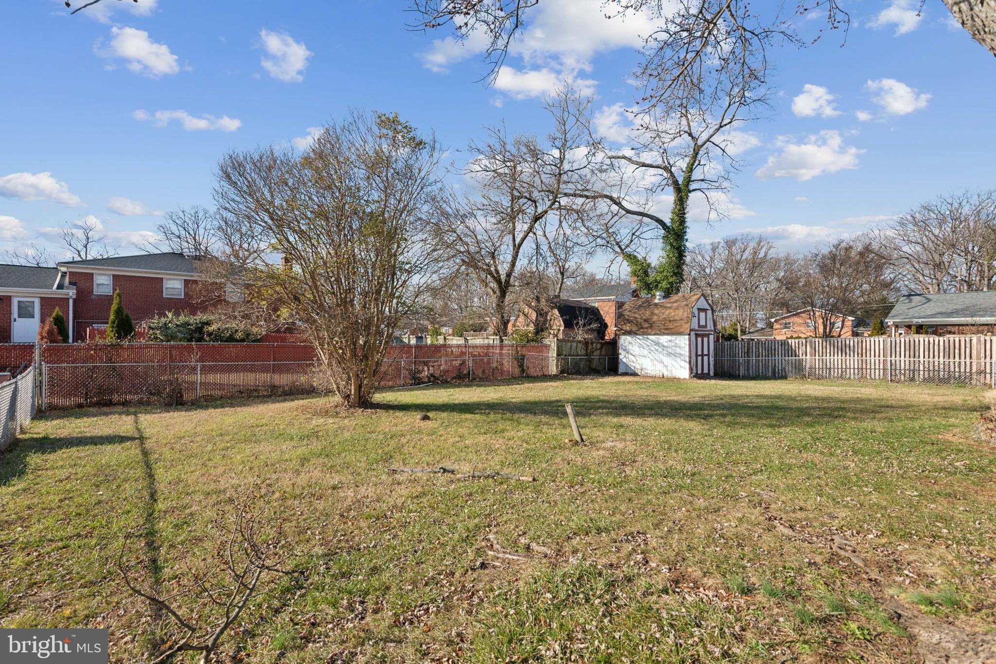 DORCHESTER ESTATES - Residential