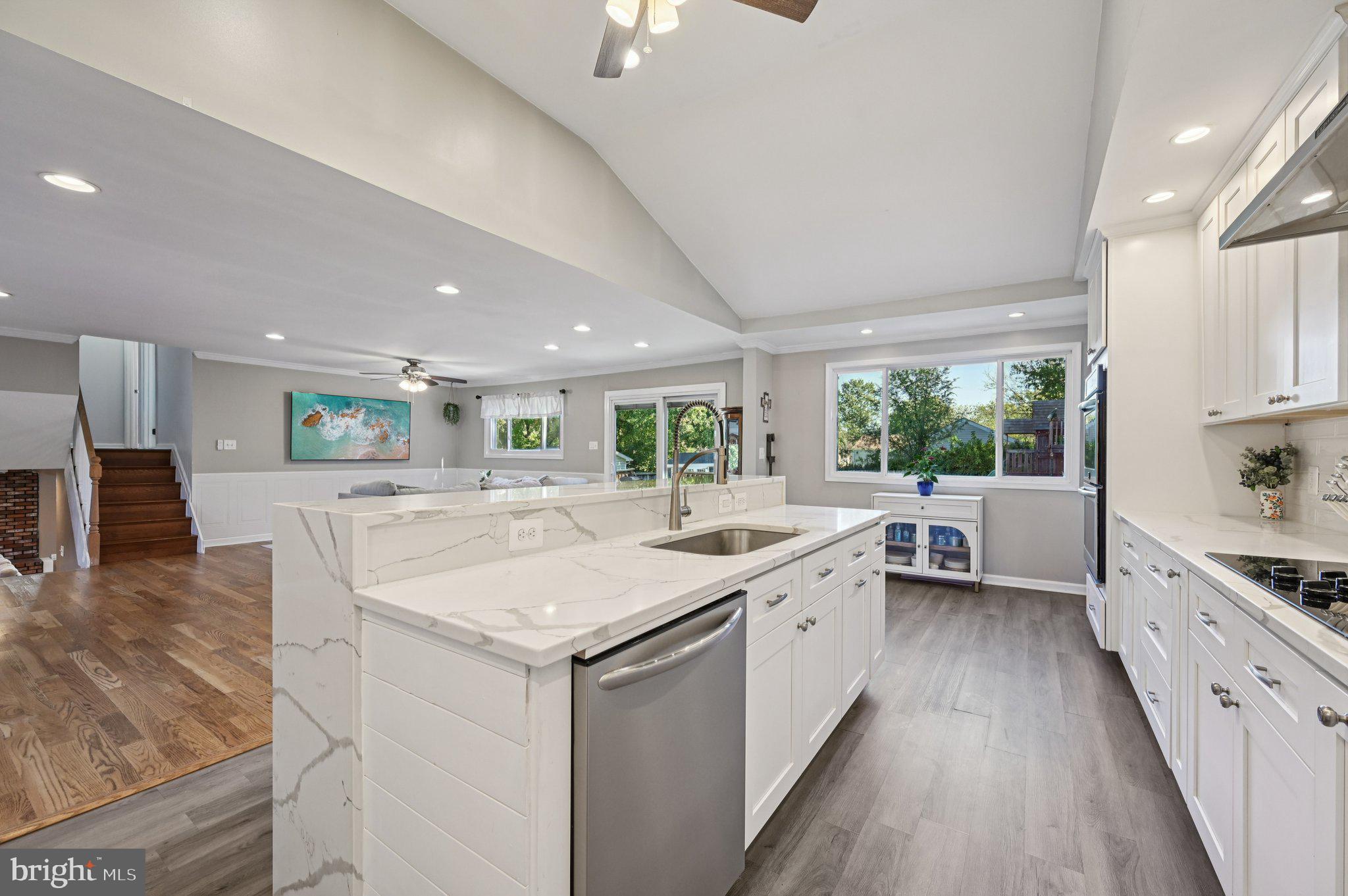 RIVA FARMS - Residential