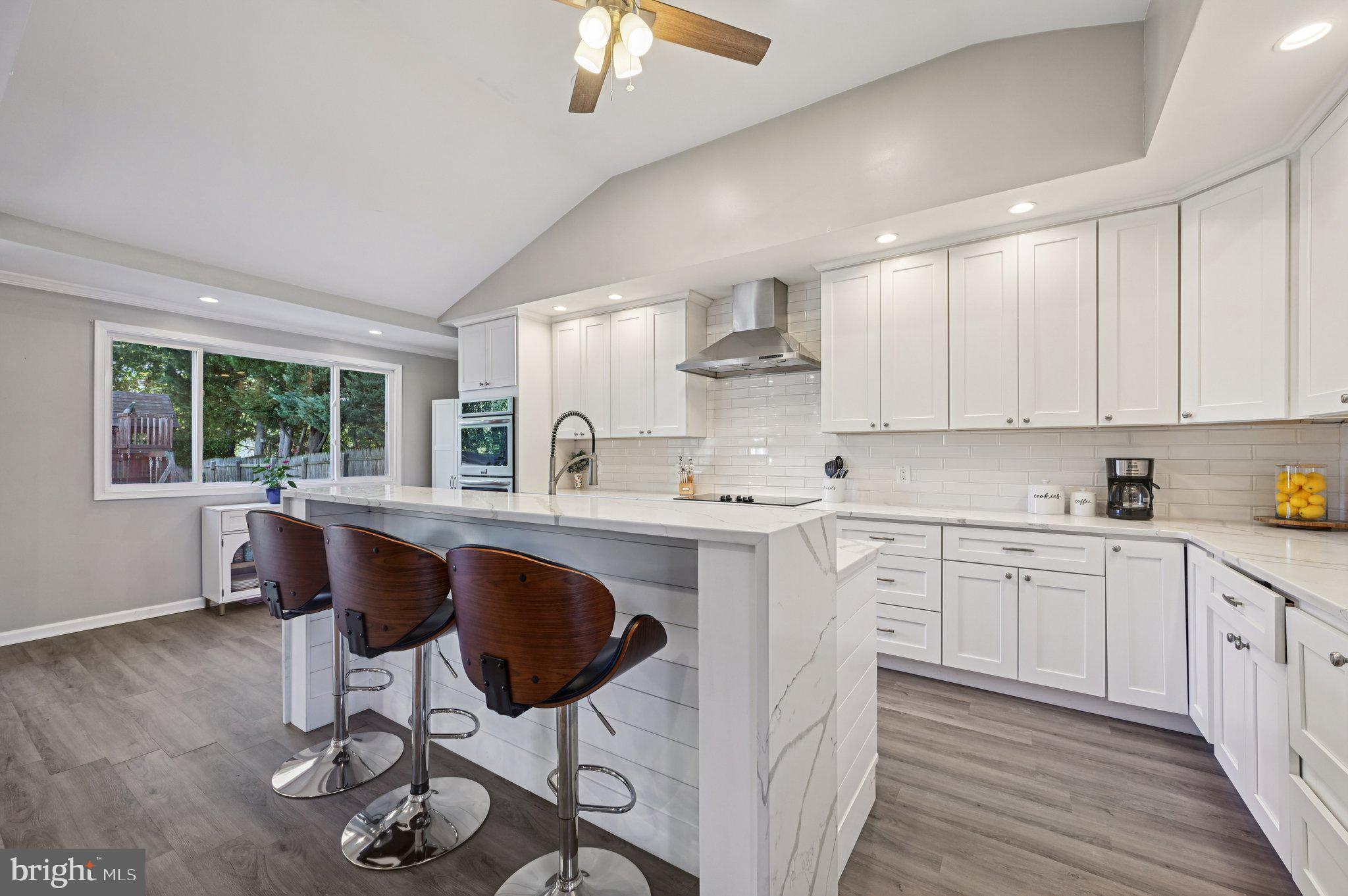 RIVA FARMS - Residential