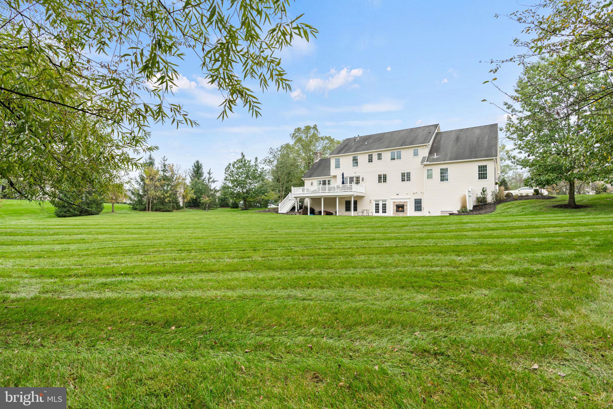 FOREST HILLS - Residential