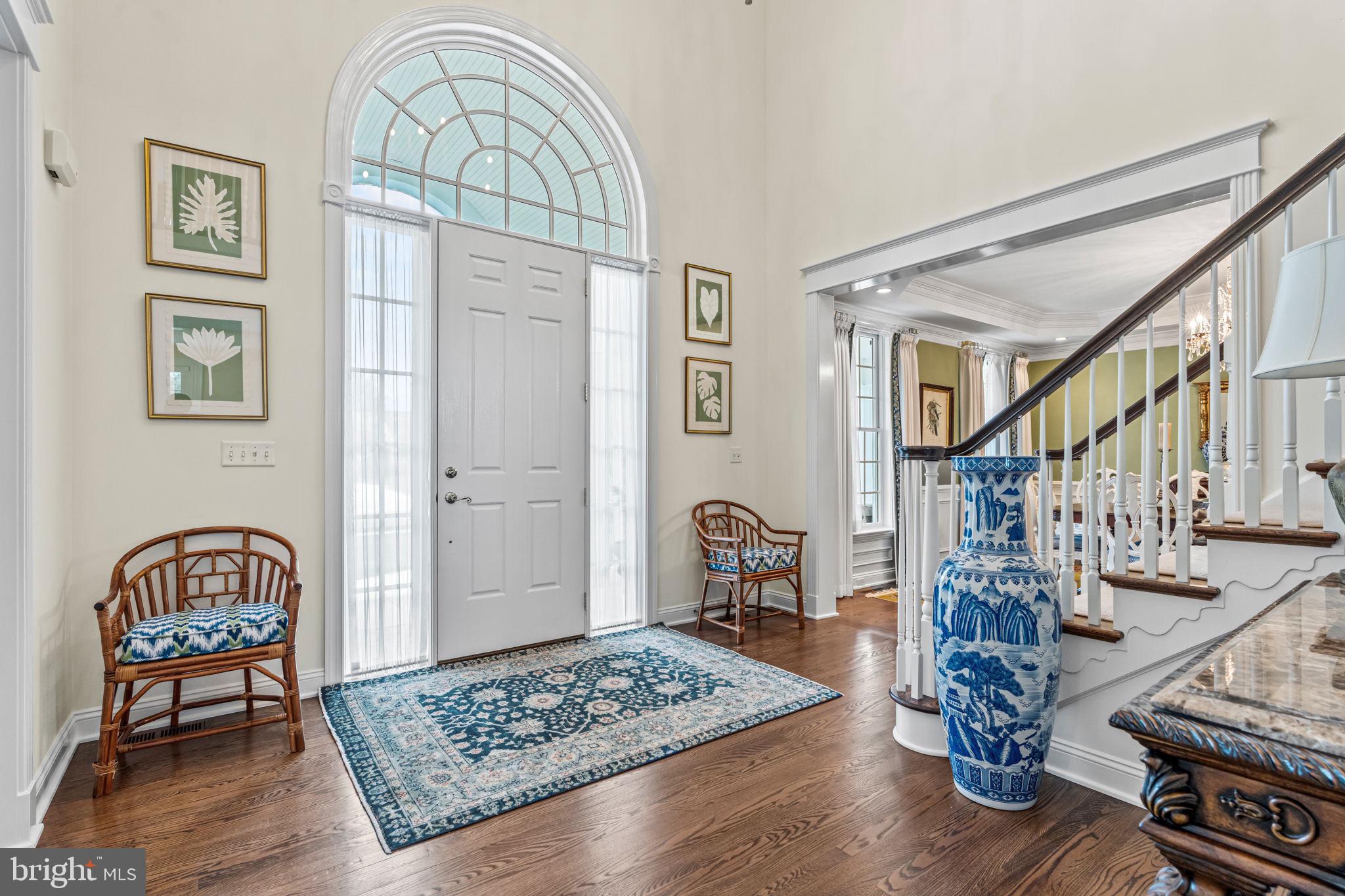 FOREST HILLS - Residential