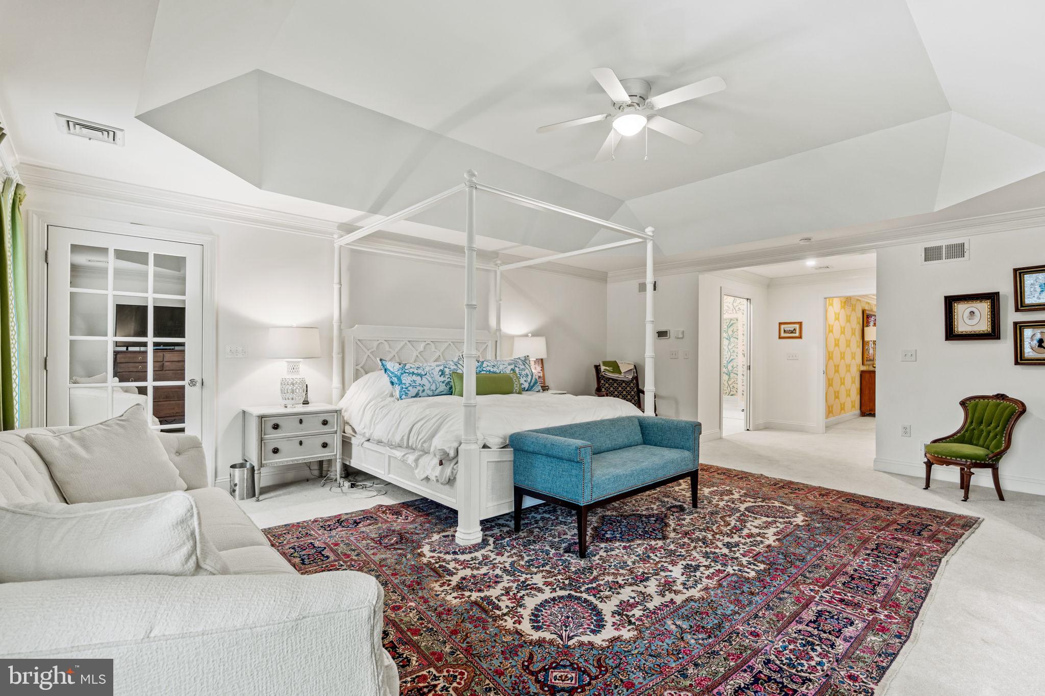 FOREST HILLS - Residential