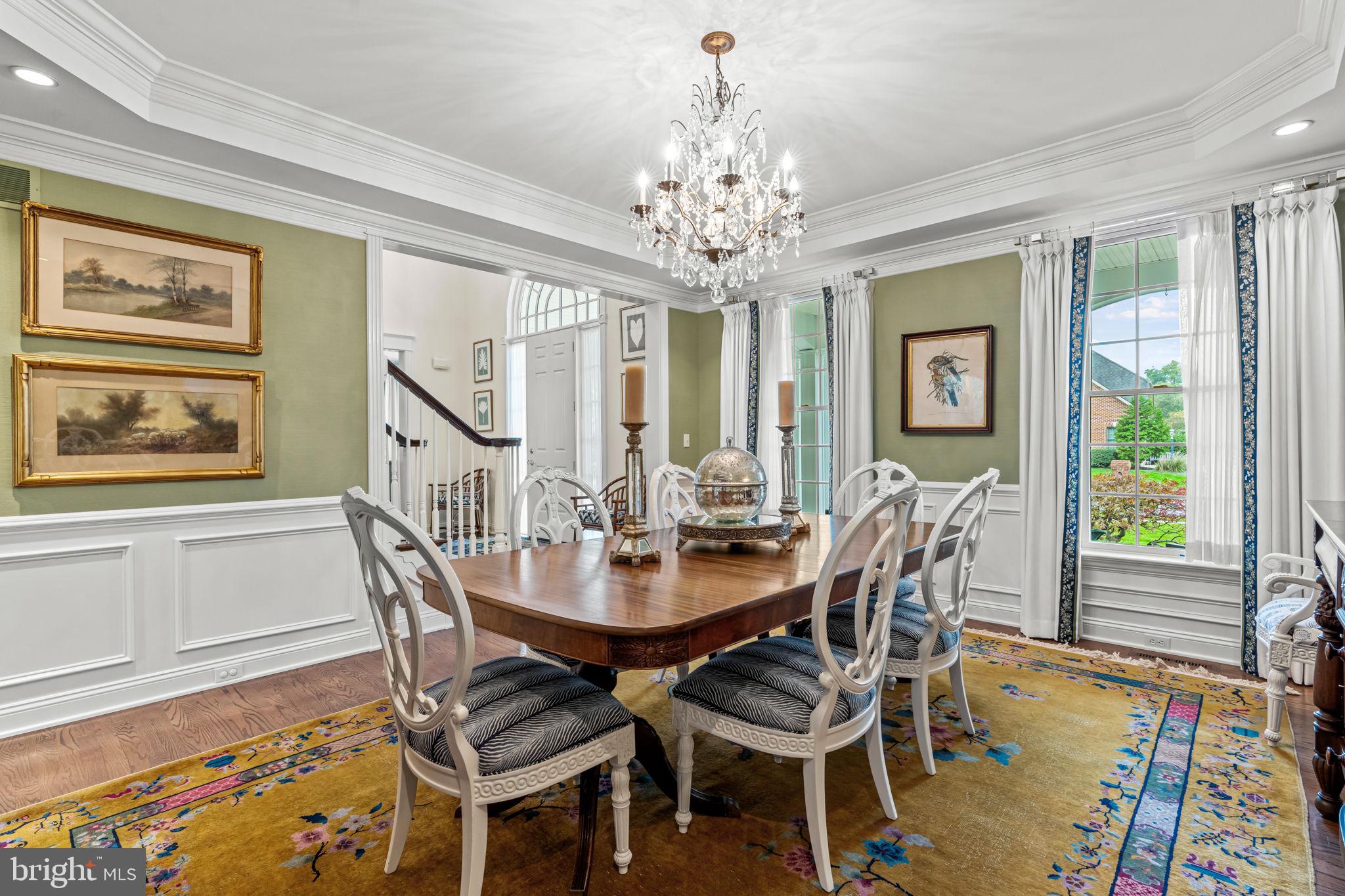 FOREST HILLS - Residential