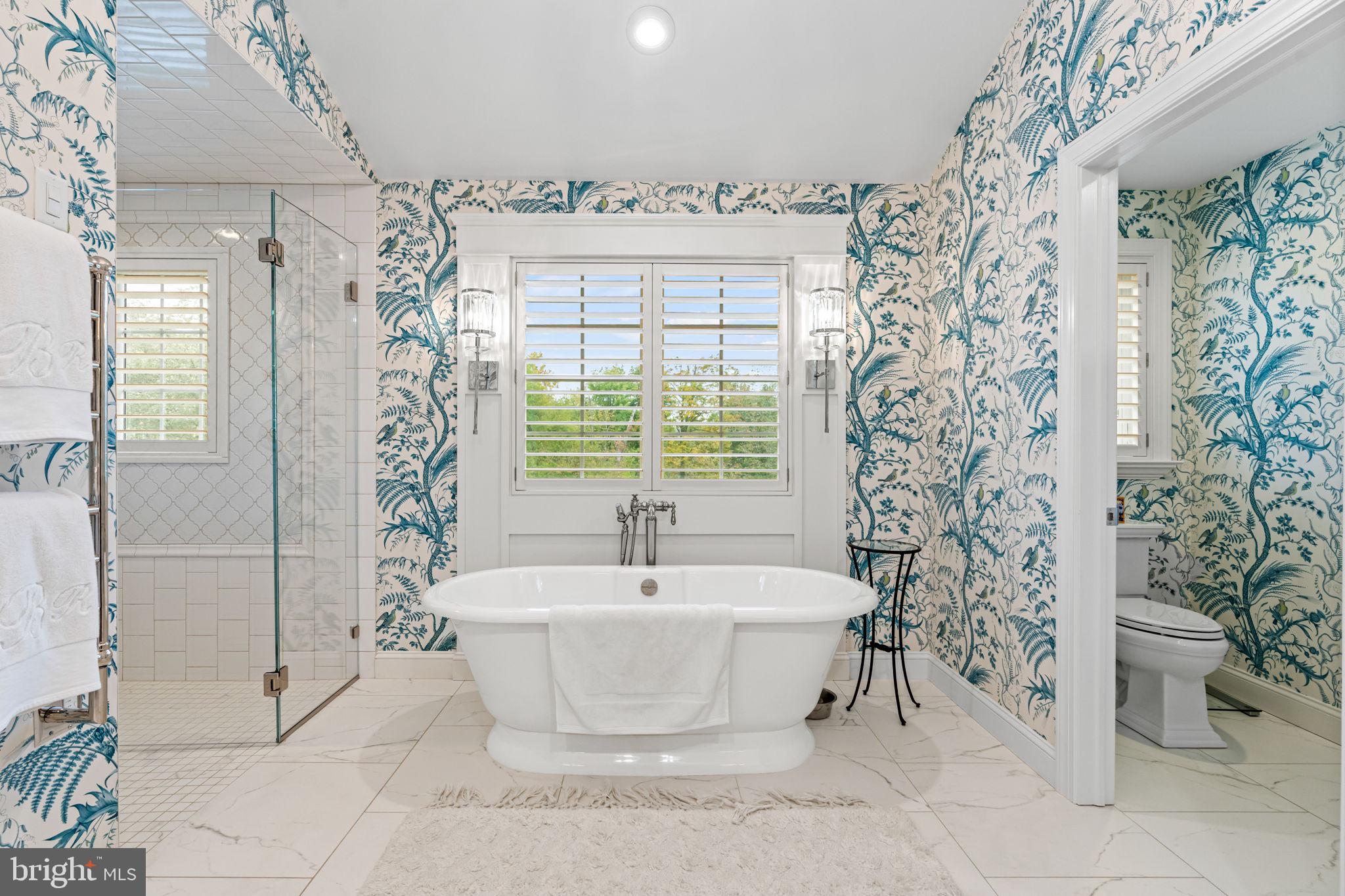 FOREST HILLS - Residential