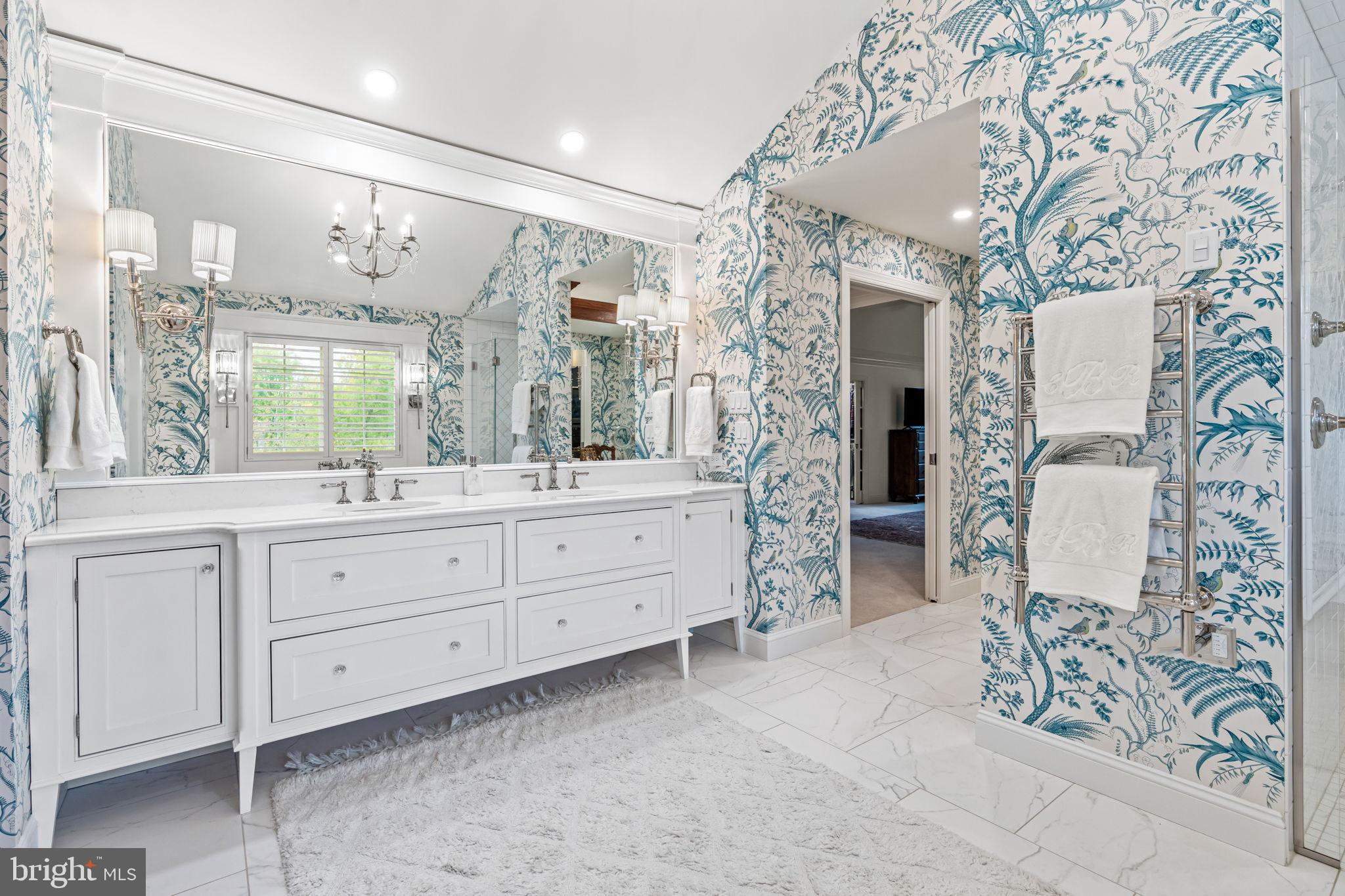 FOREST HILLS - Residential