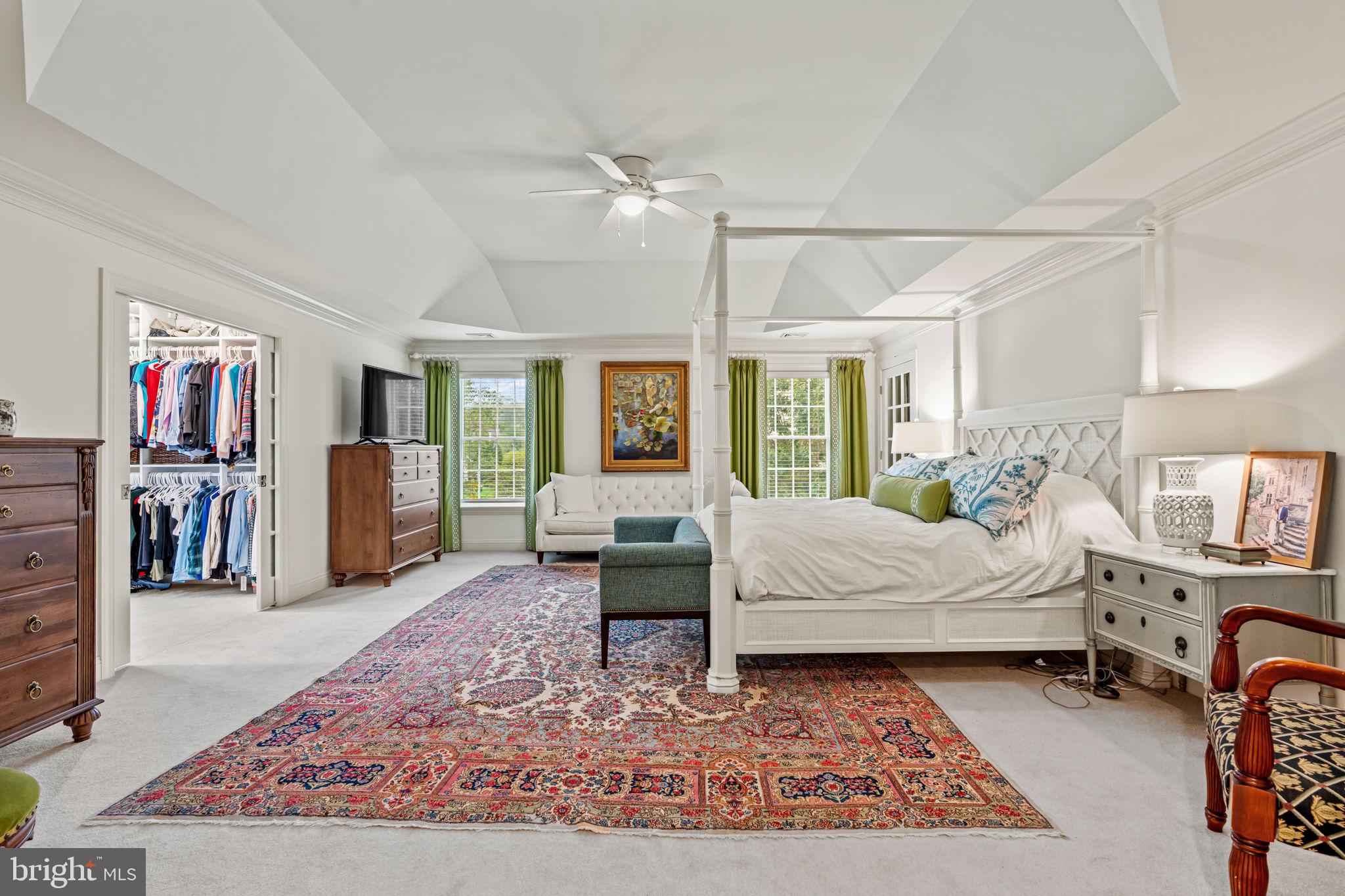 FOREST HILLS - Residential