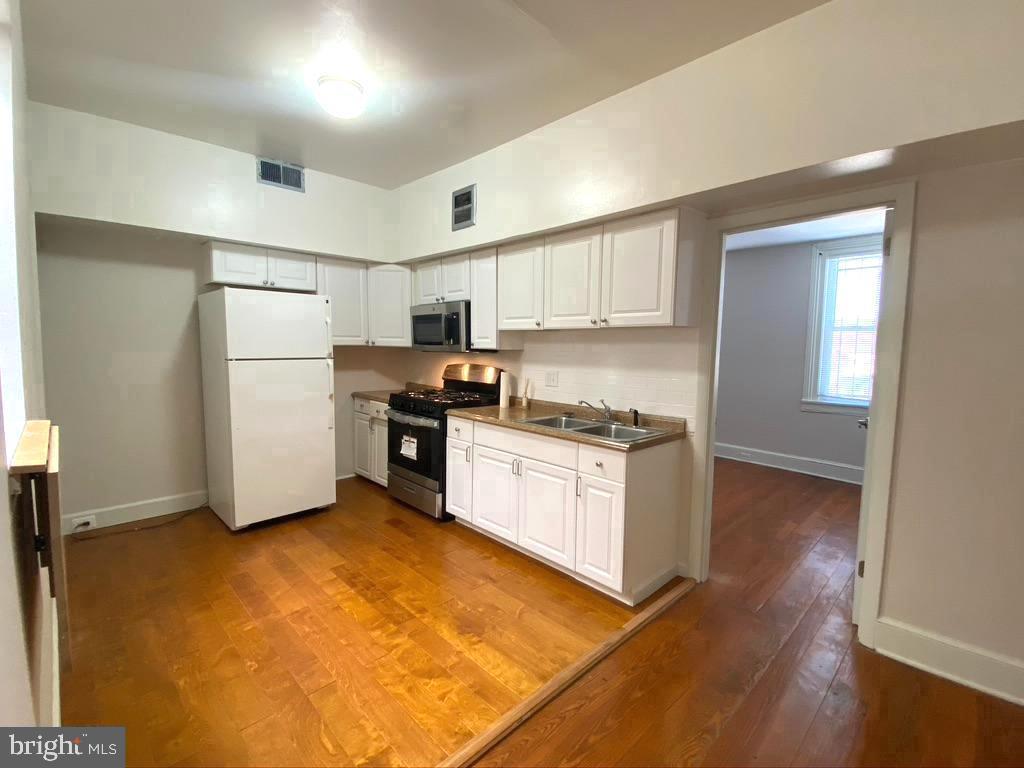 BOLTON HILL HISTORIC DISTRICT - Residential Lease