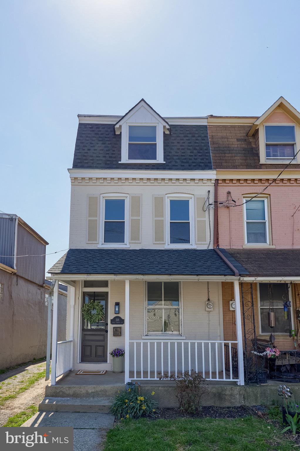 318 E LIBERTY STREET