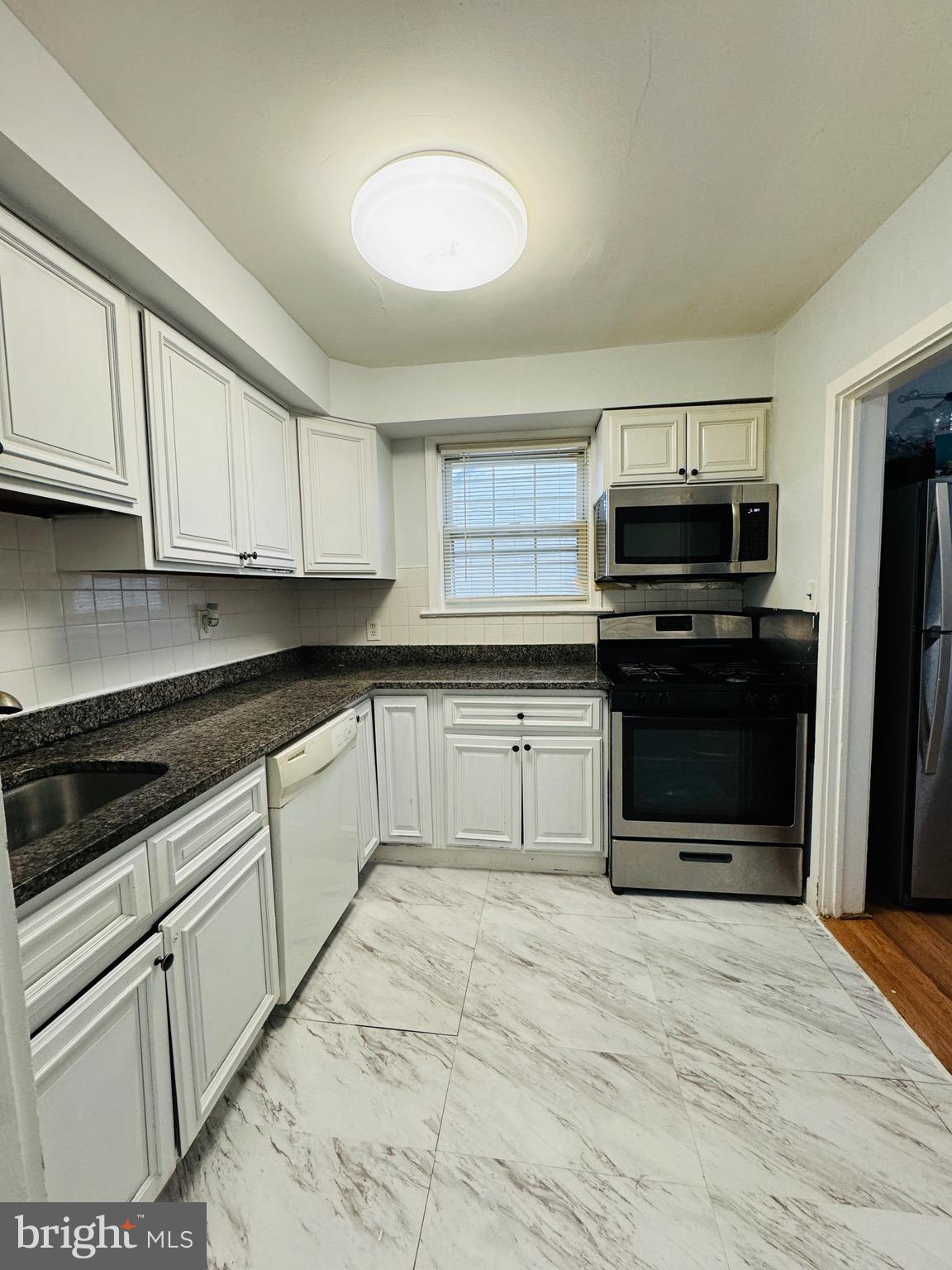 GREEN MEADOWS - Residential