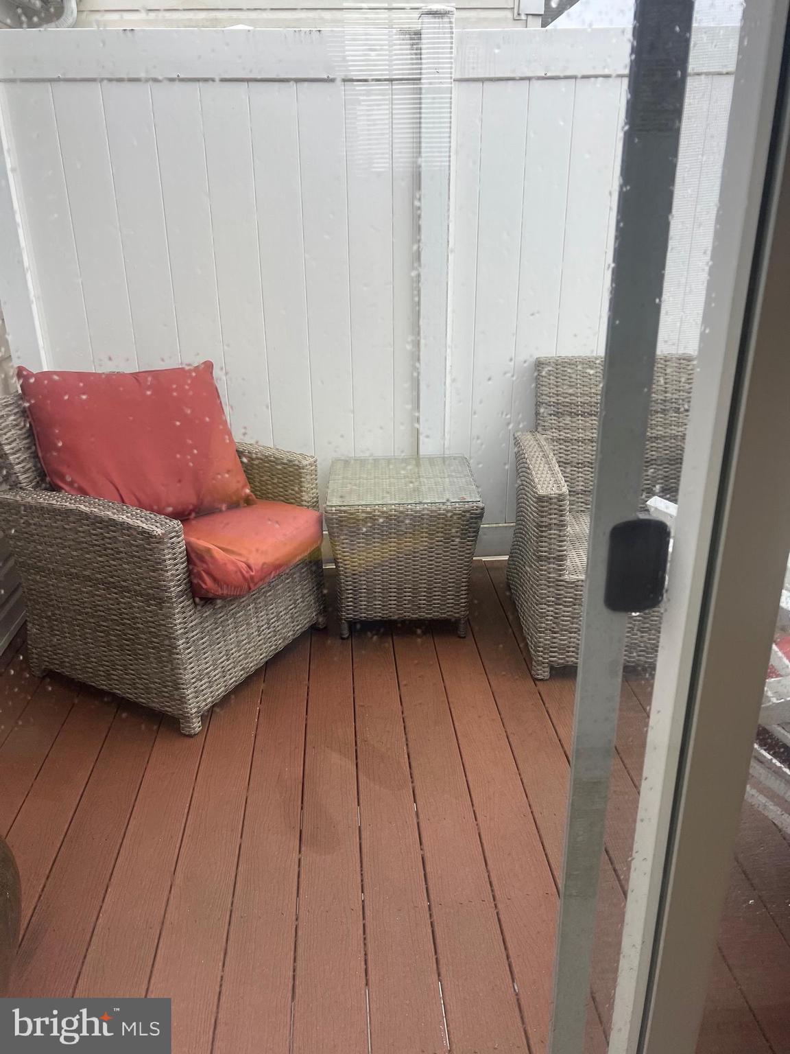 DEEP HARBOUR - Residential Lease