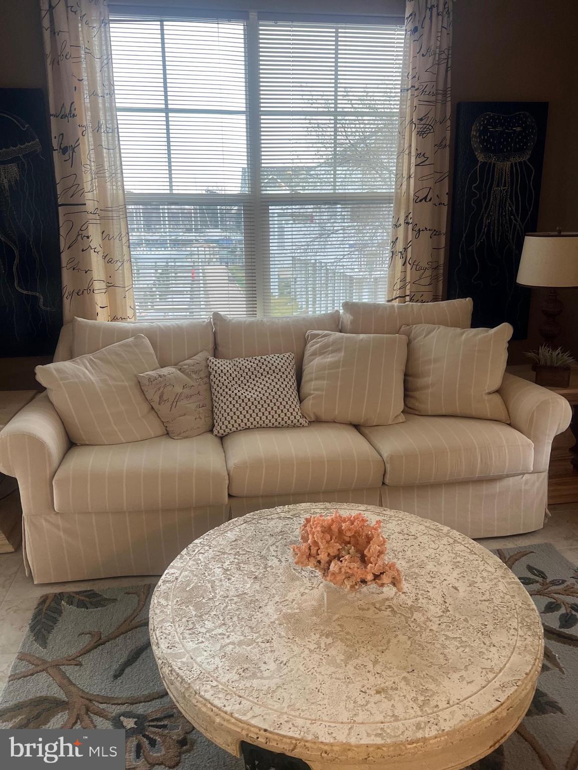 DEEP HARBOUR - Residential Lease