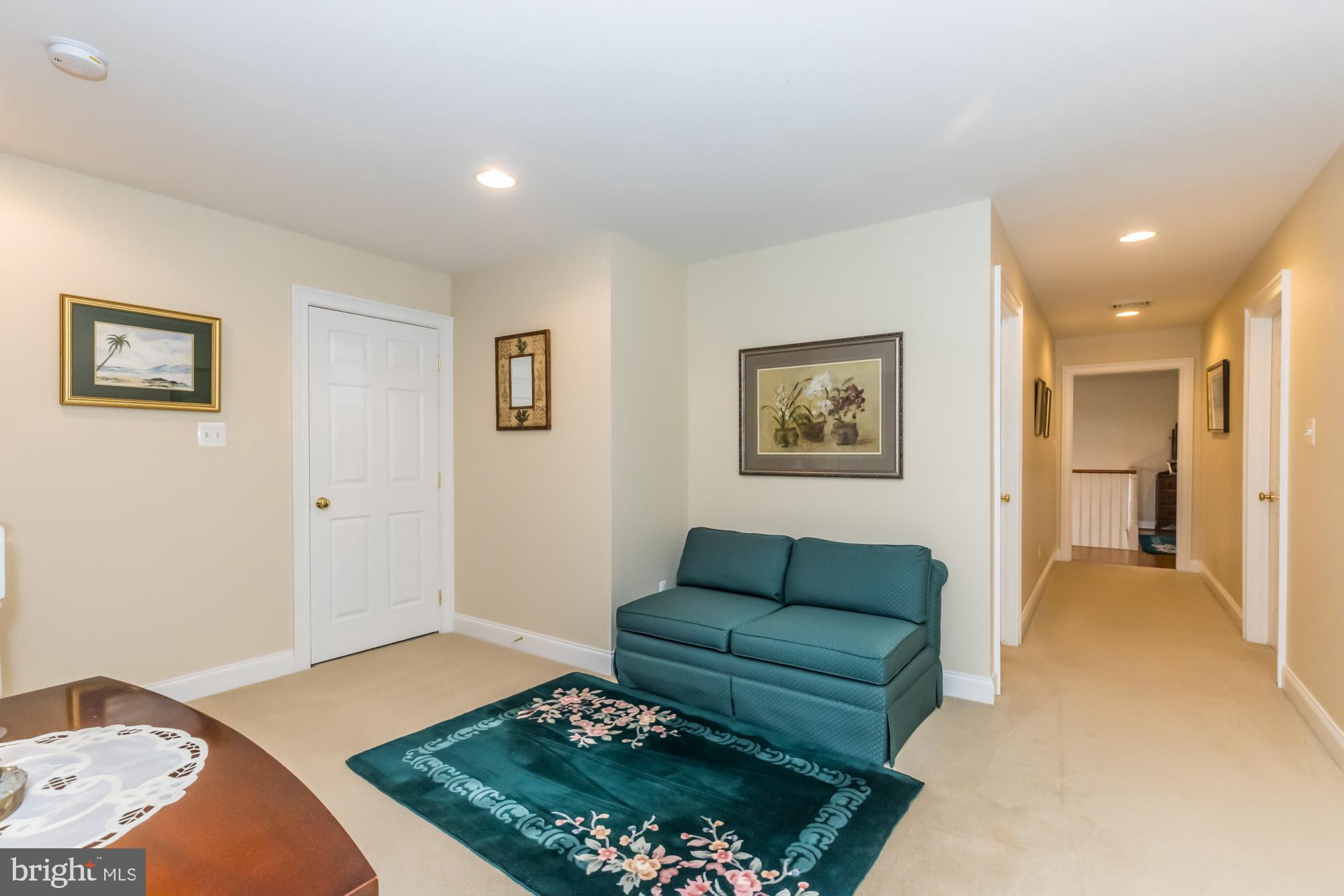 OSBORNE PLACE - Residential