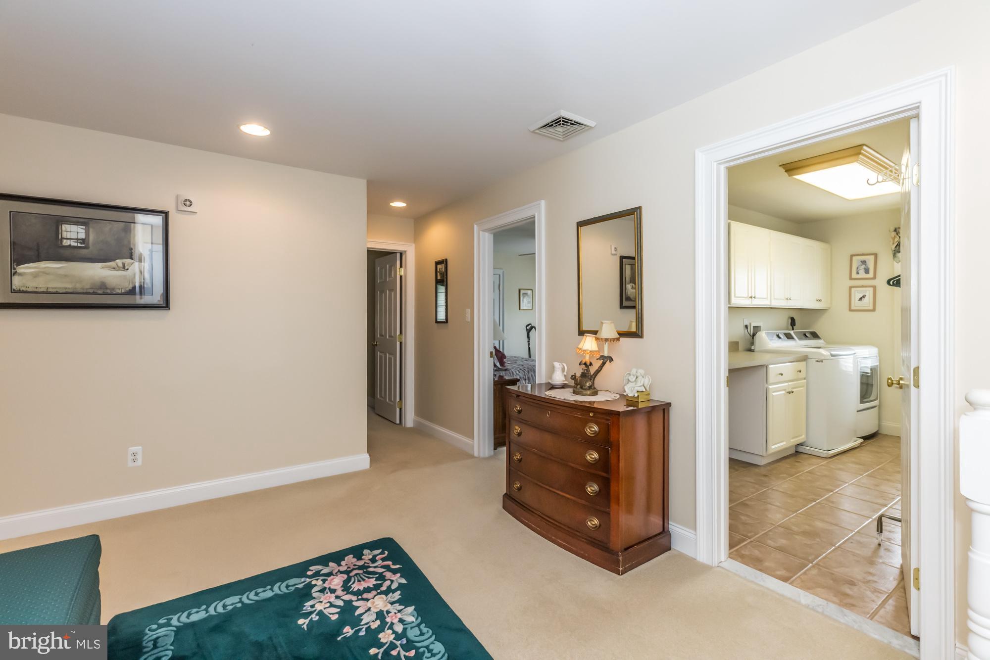 OSBORNE PLACE - Residential