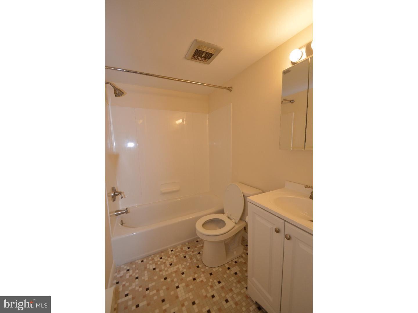 WOODMONT NORTH - Residential