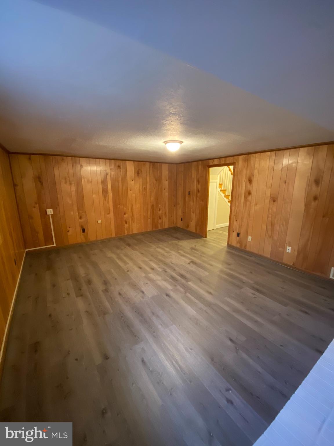 BAILEYS CROSSROADS - Residential