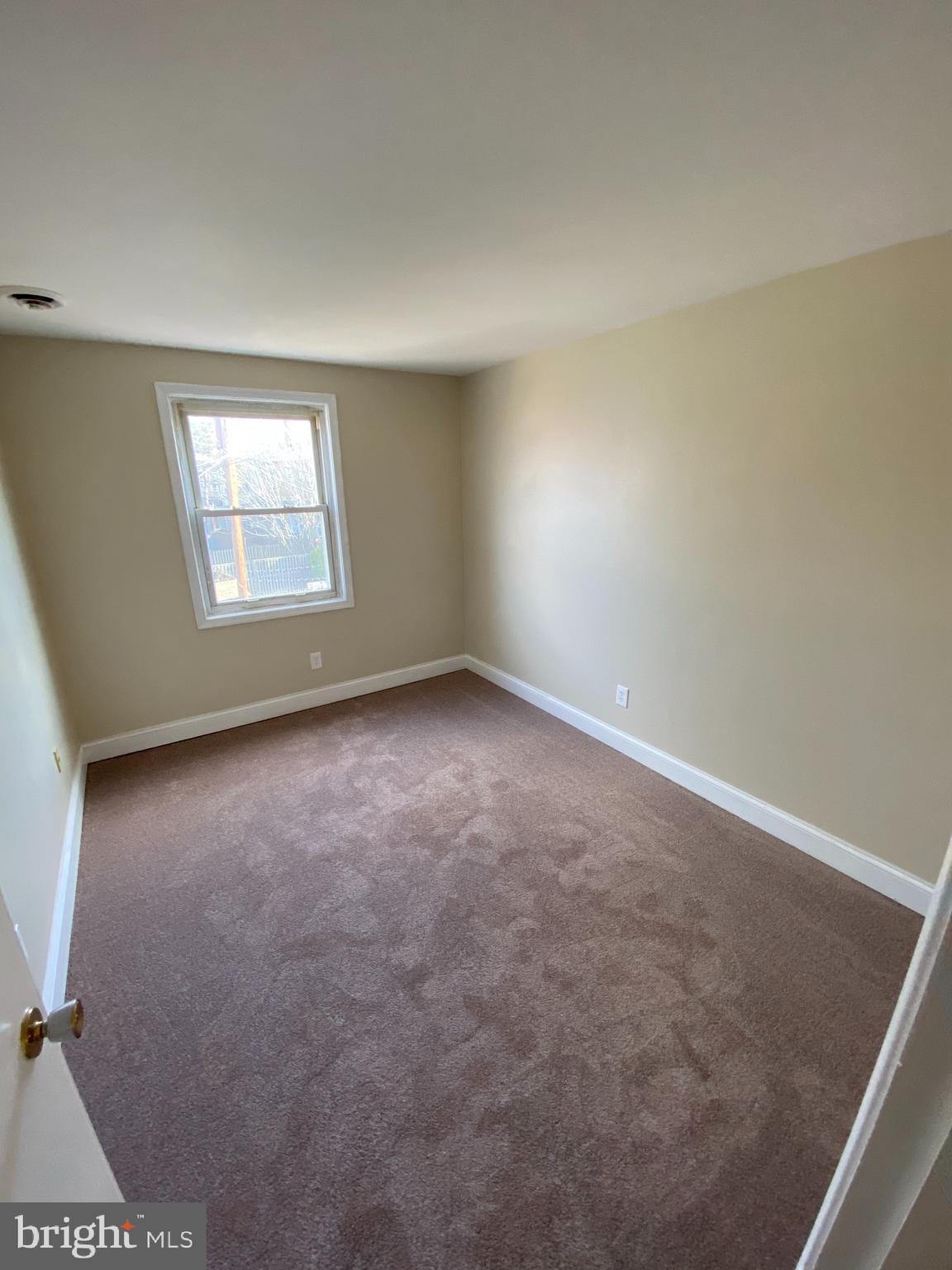 BAILEYS CROSSROADS - Residential