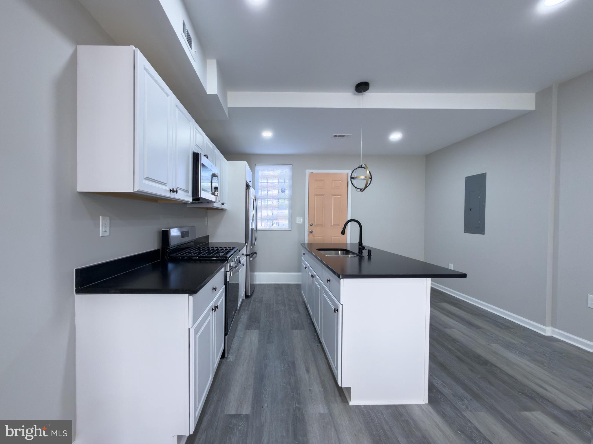 COLDSTREAM HOMESTEAD MONTEBELLO HISTORIC DISTRICT - Residential