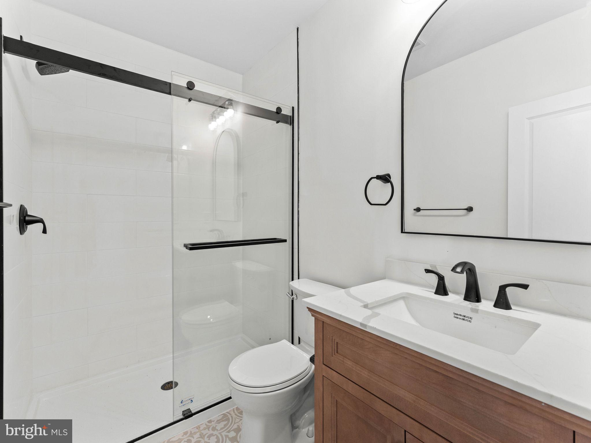 21 S COLUMBIA STREET