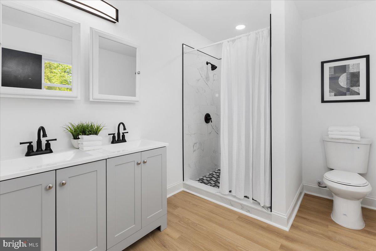 MITCHELLVILLE - Residential