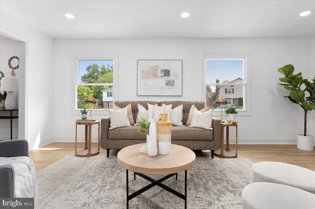 MITCHELLVILLE - Residential