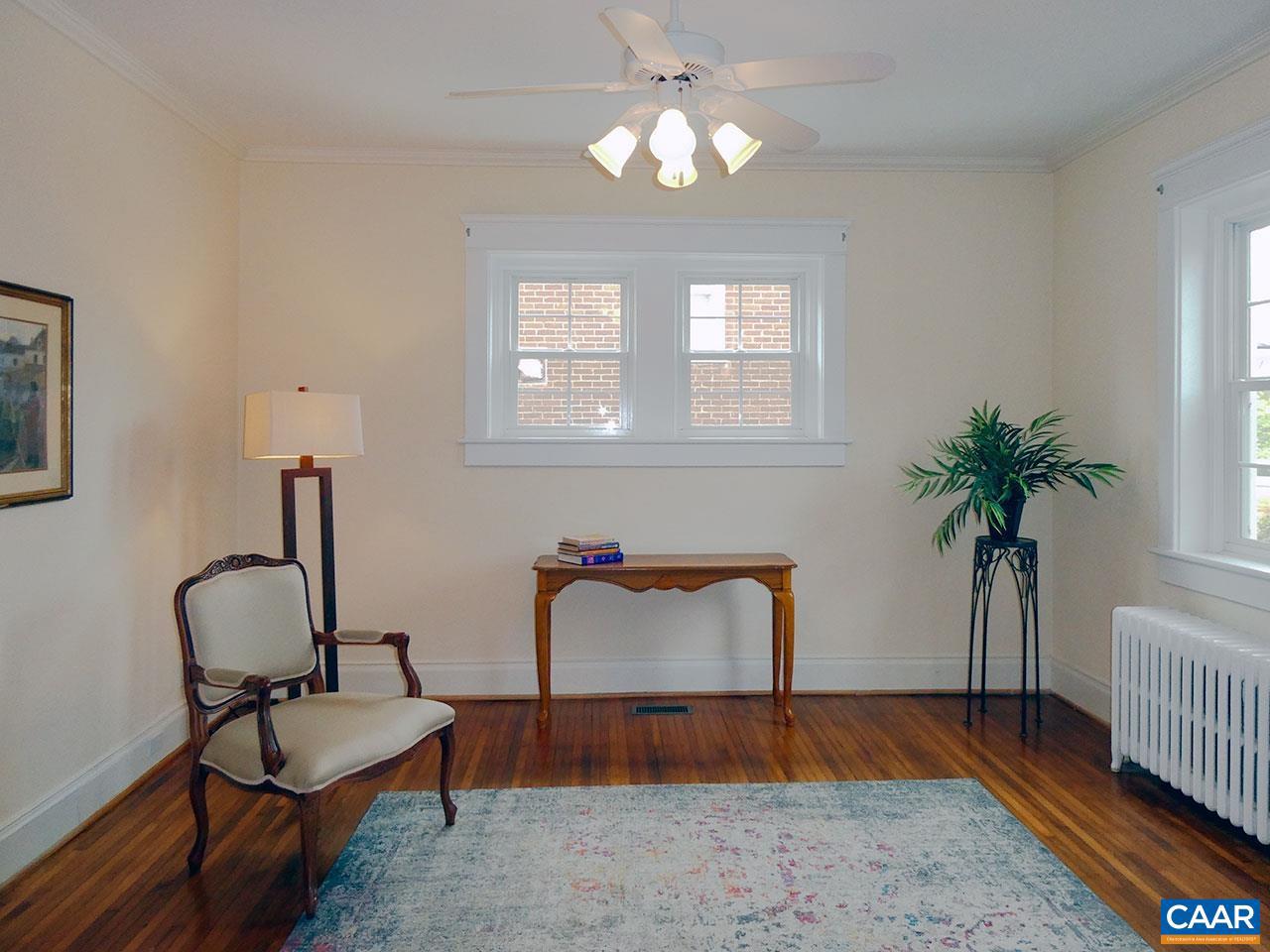 PARK PLAZA - Residential