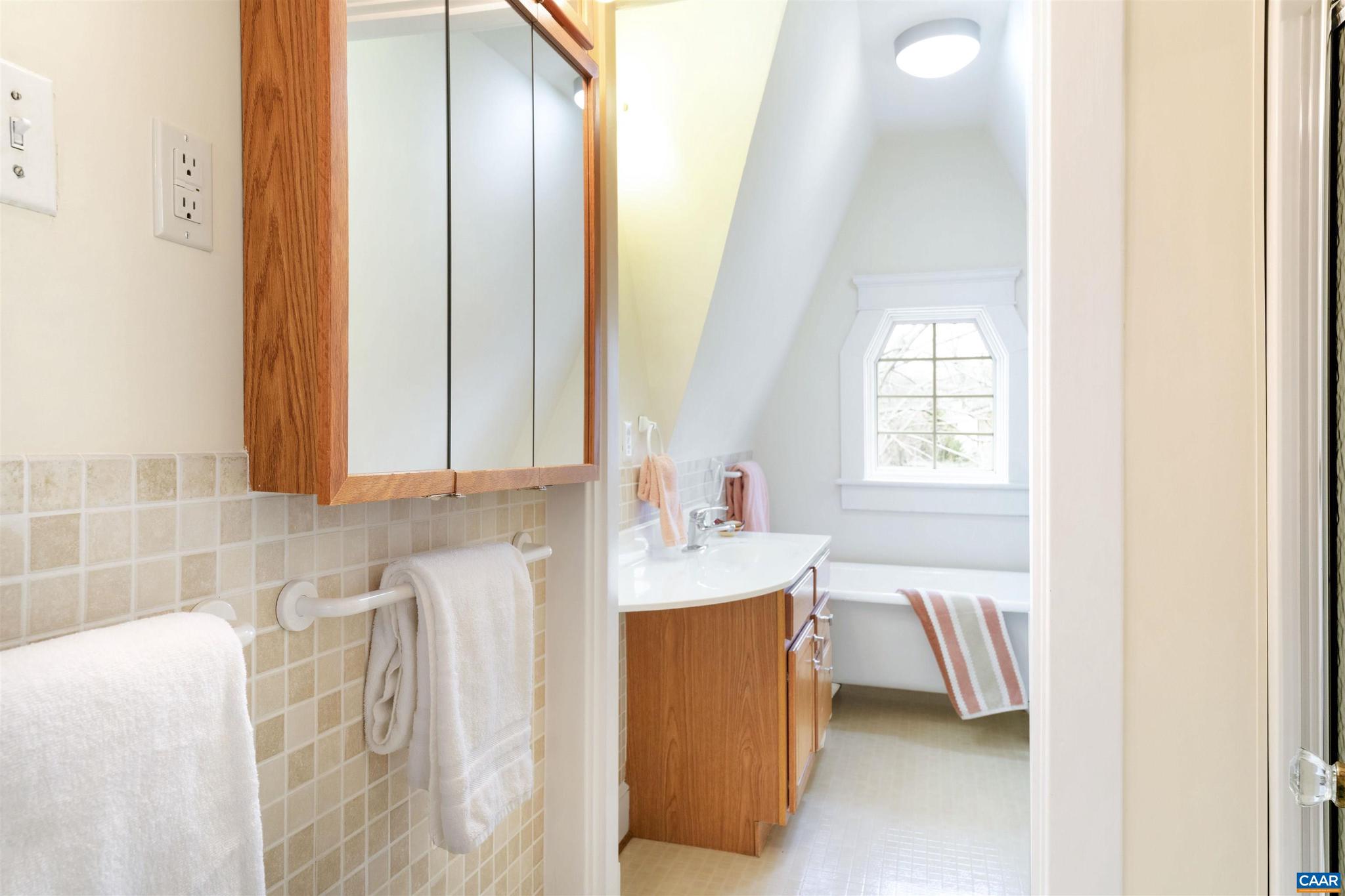 PARK PLAZA - Residential