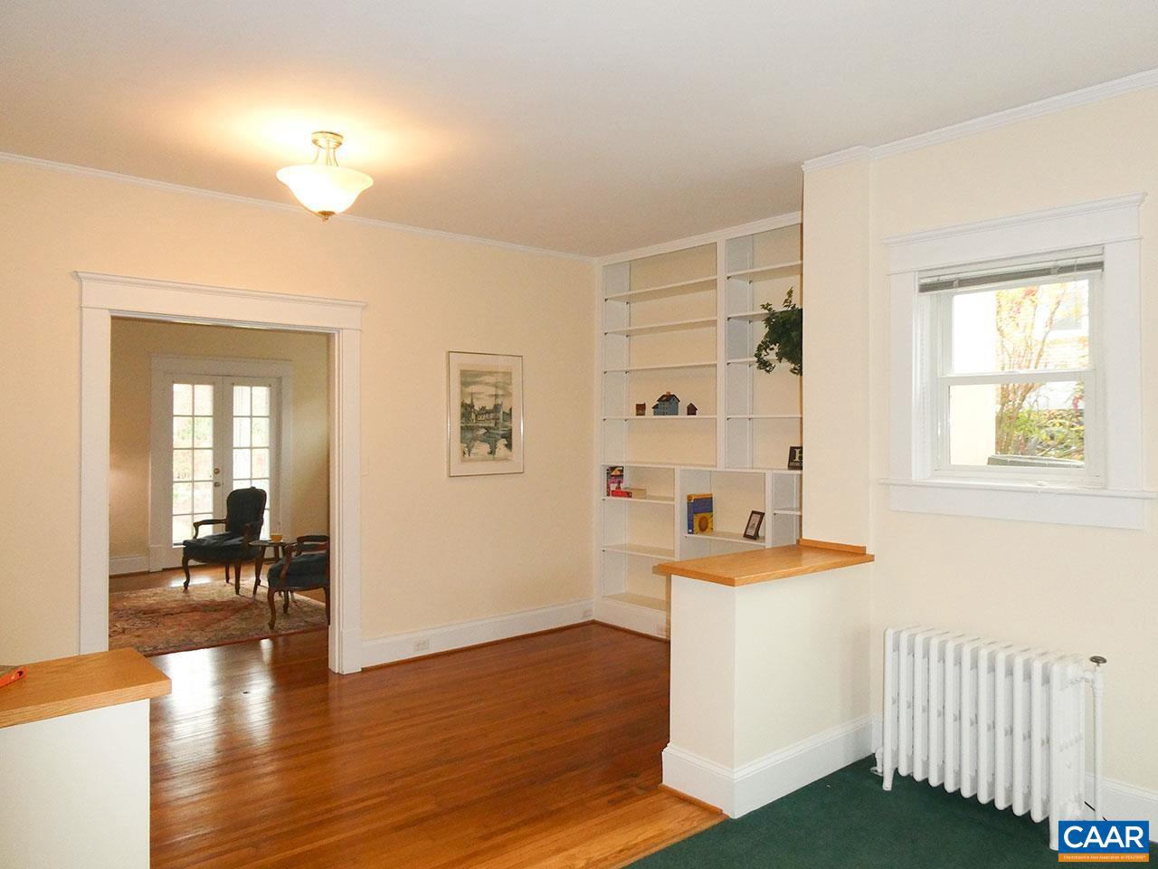 PARK PLAZA - Residential