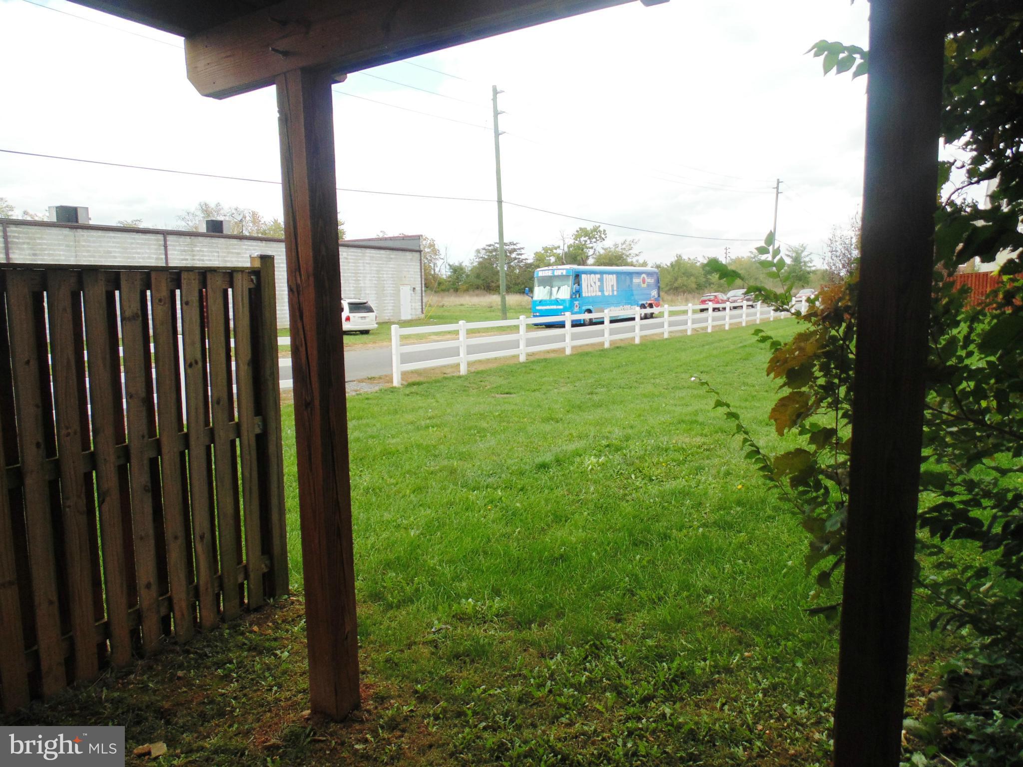 MANOR PARK - Residential Lease