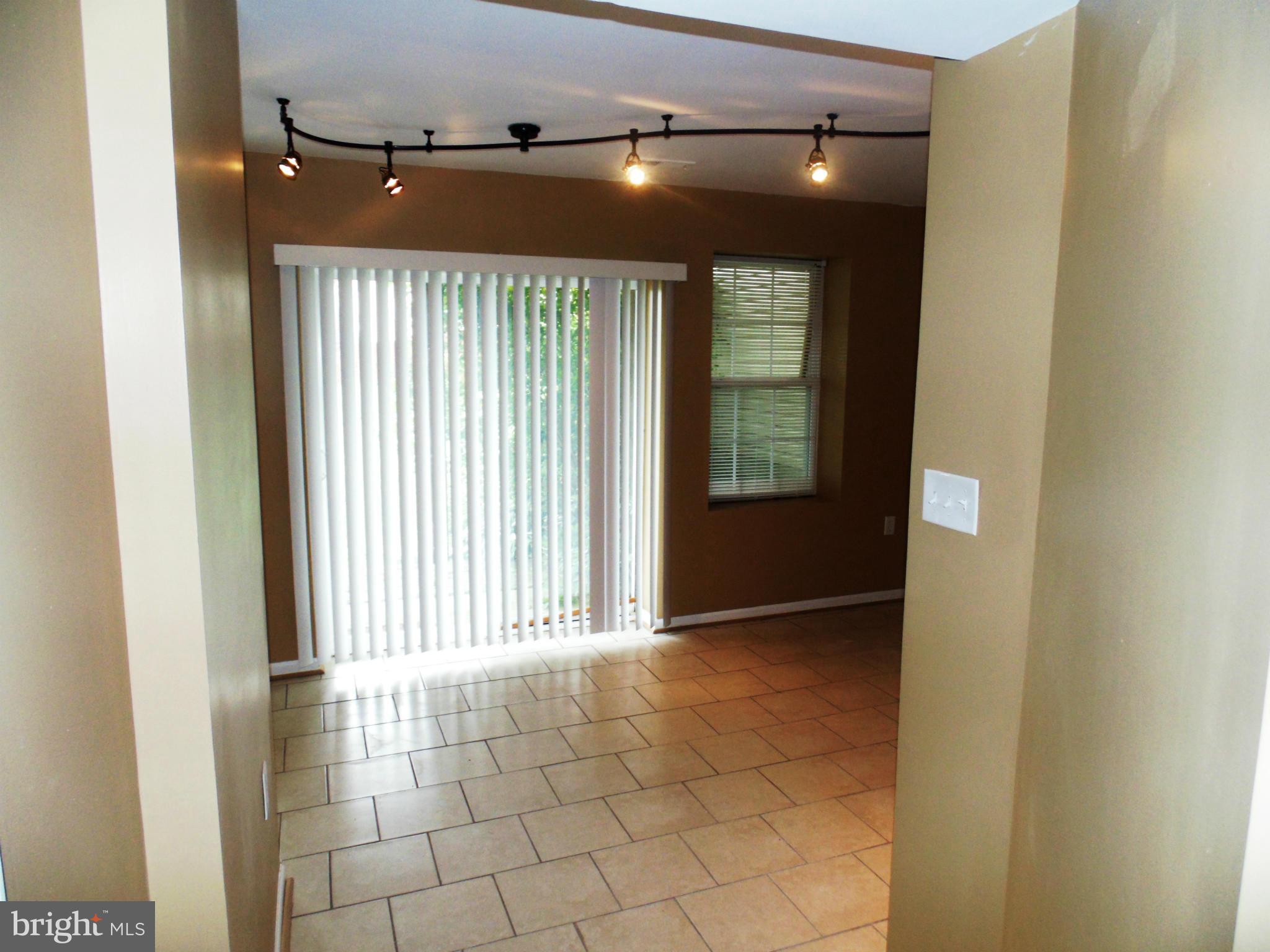 MANOR PARK - Residential Lease