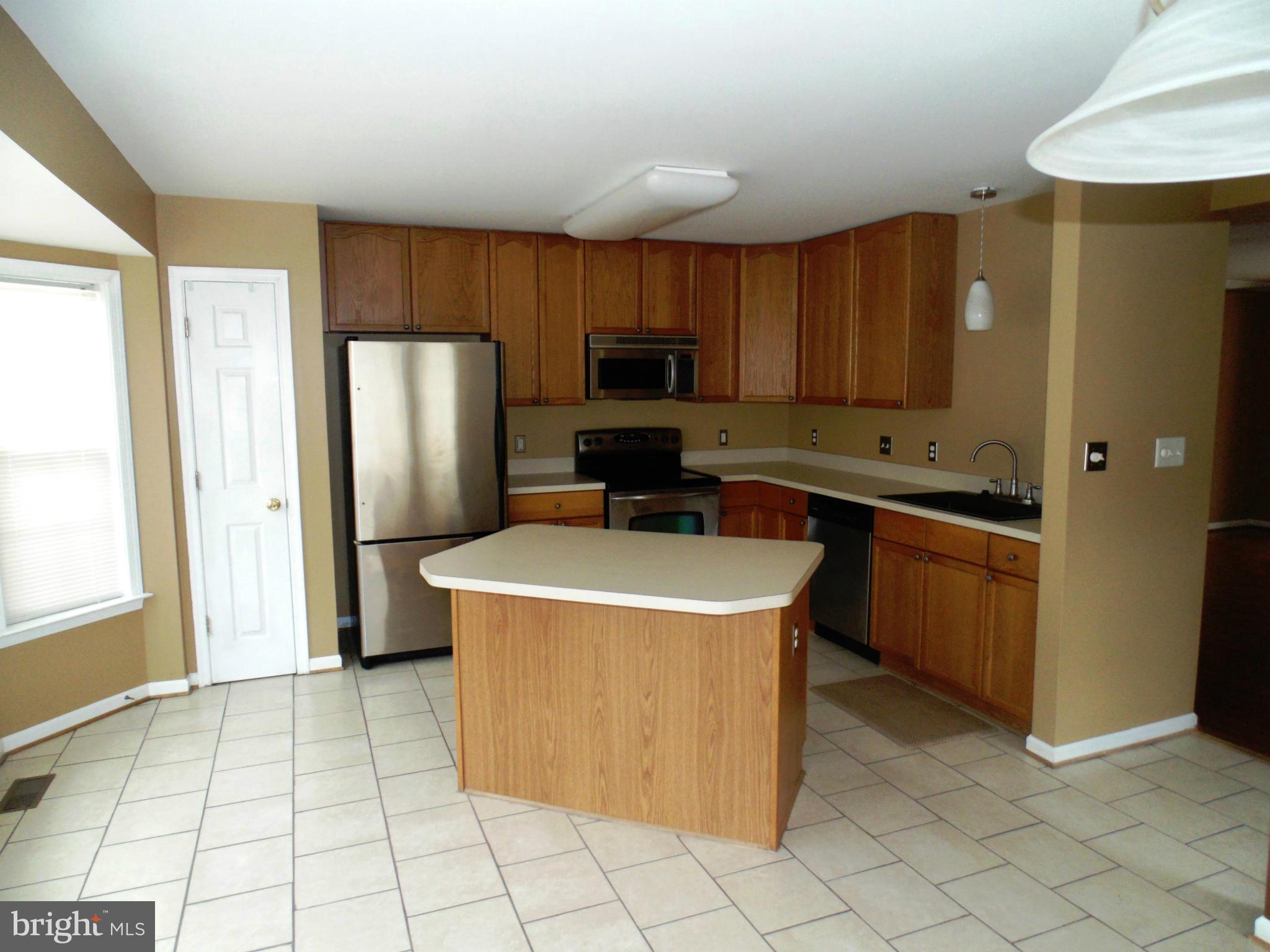 MANOR PARK - Residential Lease