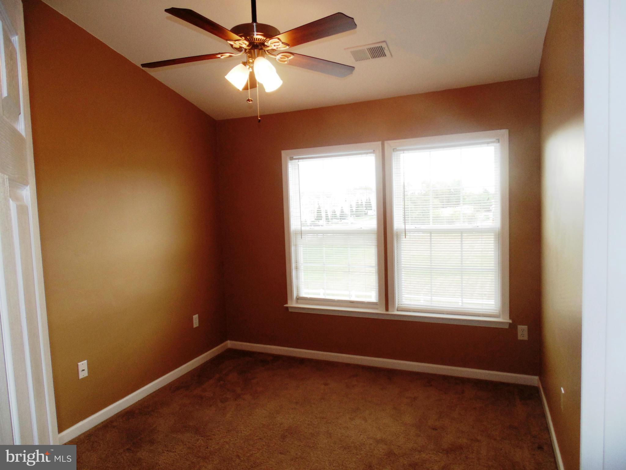 MANOR PARK - Residential Lease