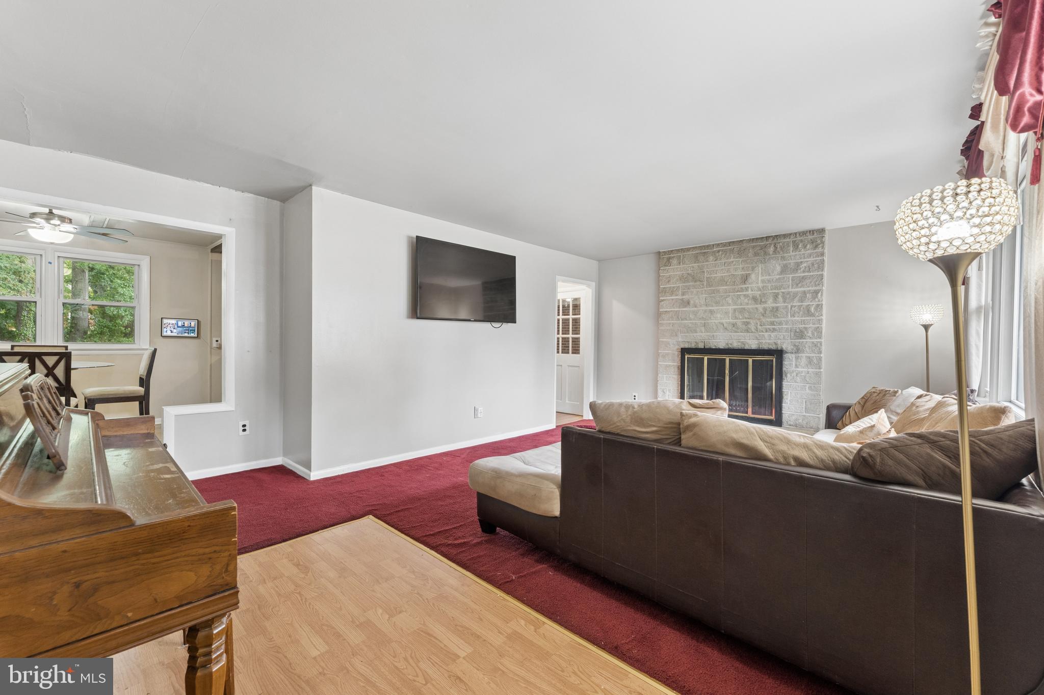 5006 RAYBURN COURT
