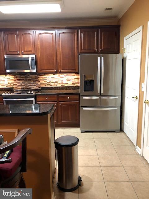 WYNDHAM COMMON - Residential