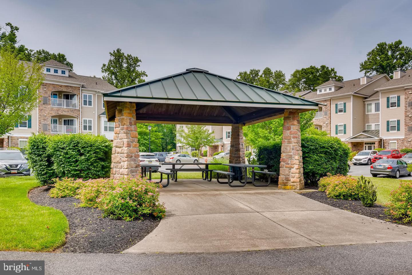 WYNDHAM COMMON - Residential