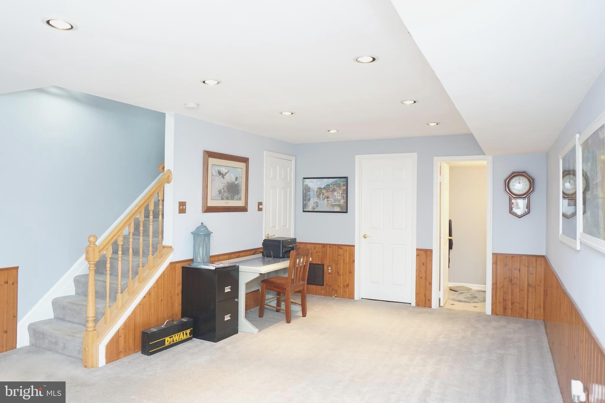 ASPENWOOD - Residential