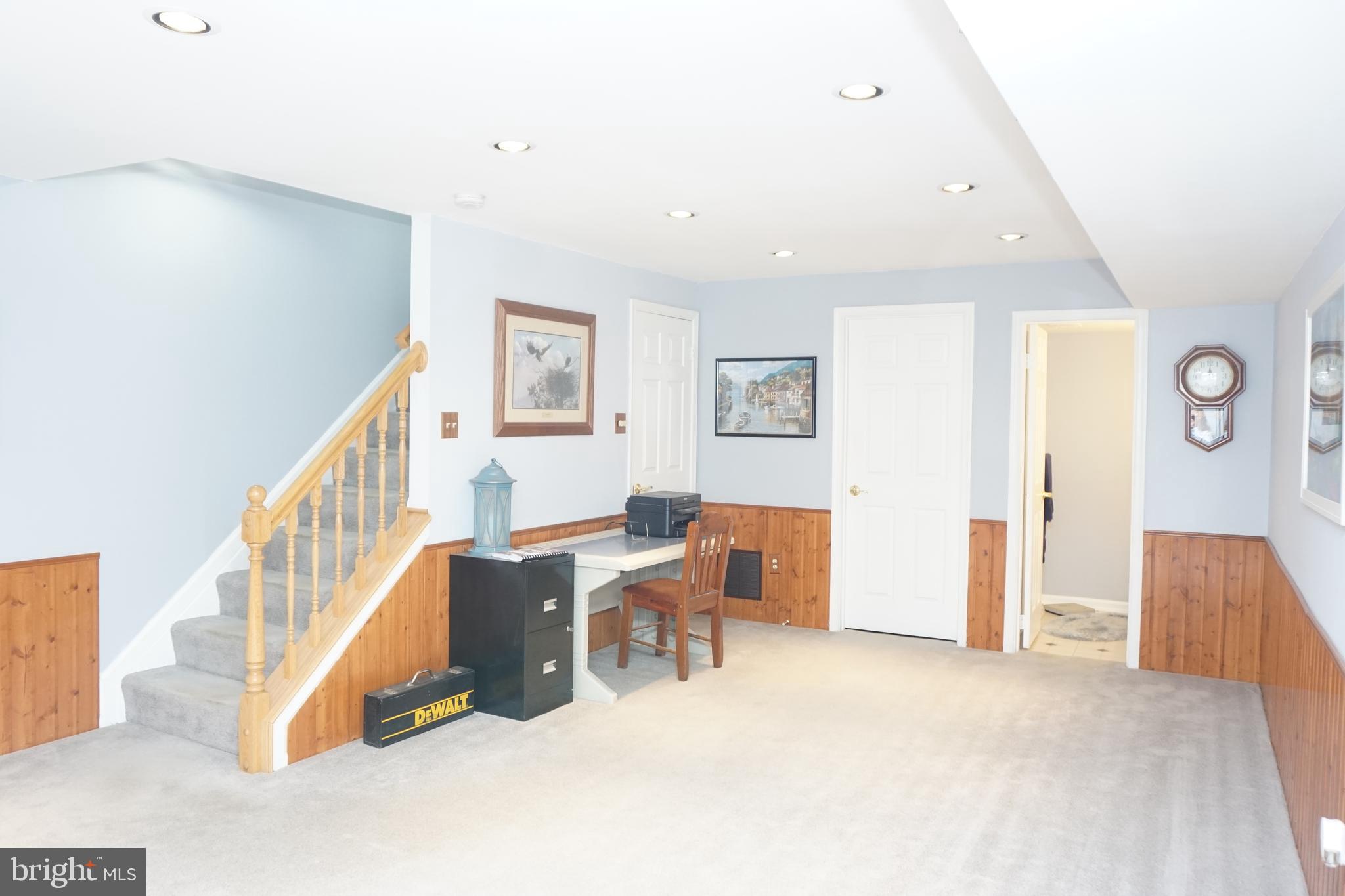 ASPENWOOD - Residential