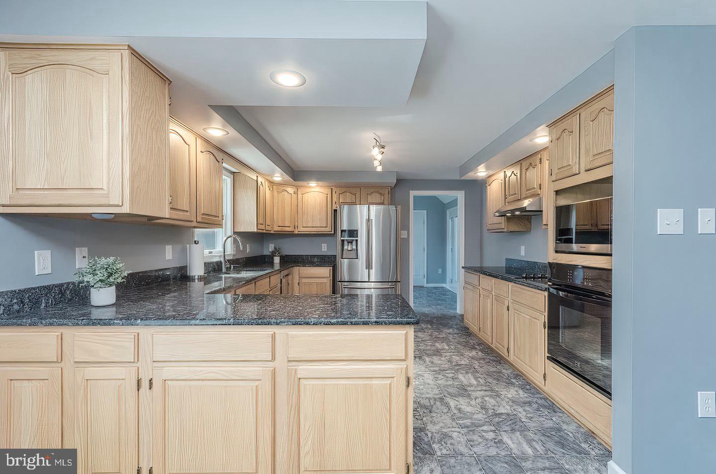 POTOMAC FARMS - Residential