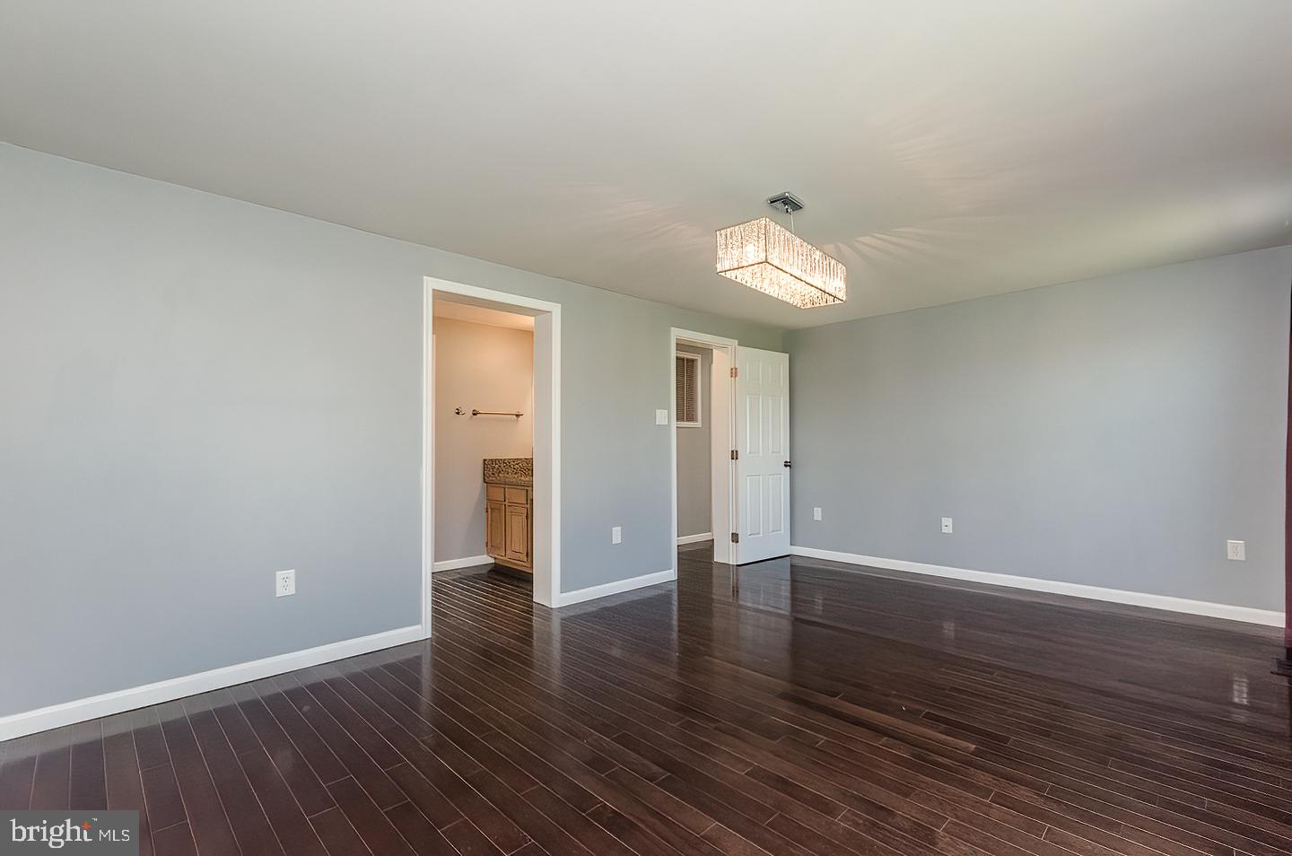 POTOMAC FARMS - Residential