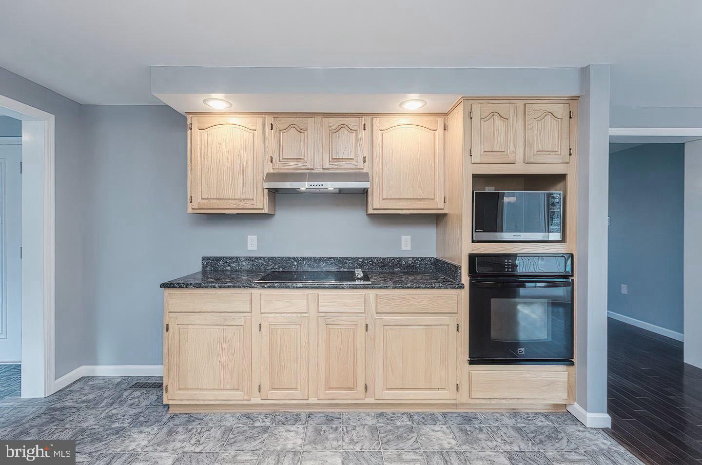 POTOMAC FARMS - Residential