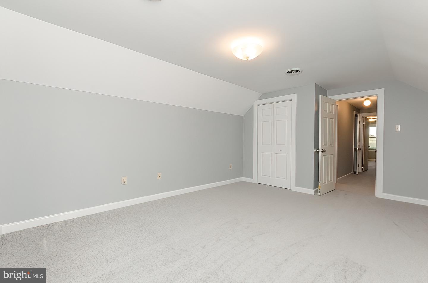 POTOMAC FARMS - Residential