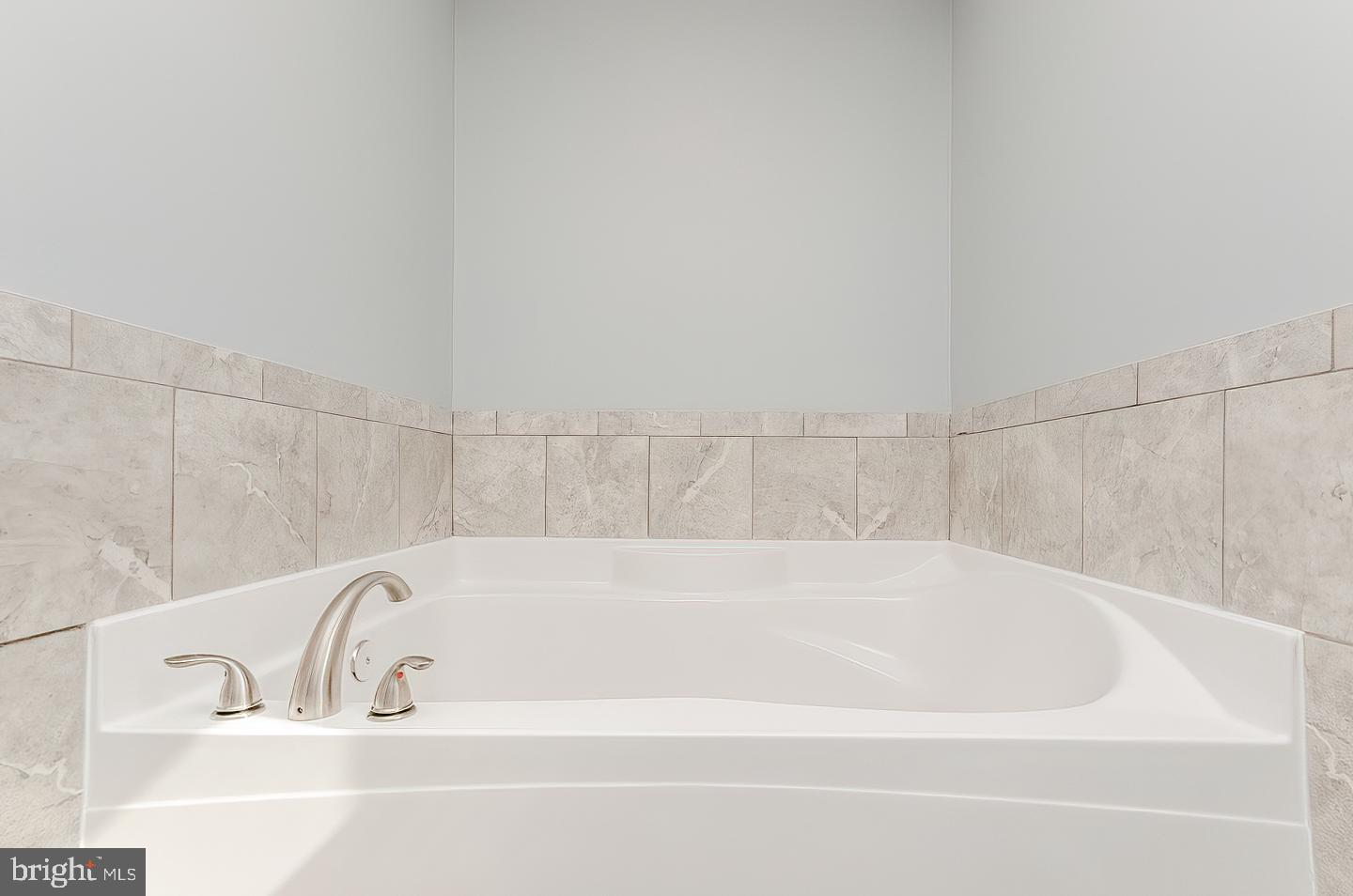 POTOMAC FARMS - Residential