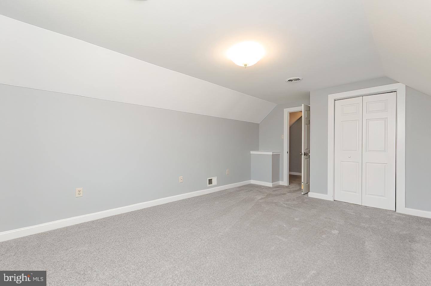 POTOMAC FARMS - Residential