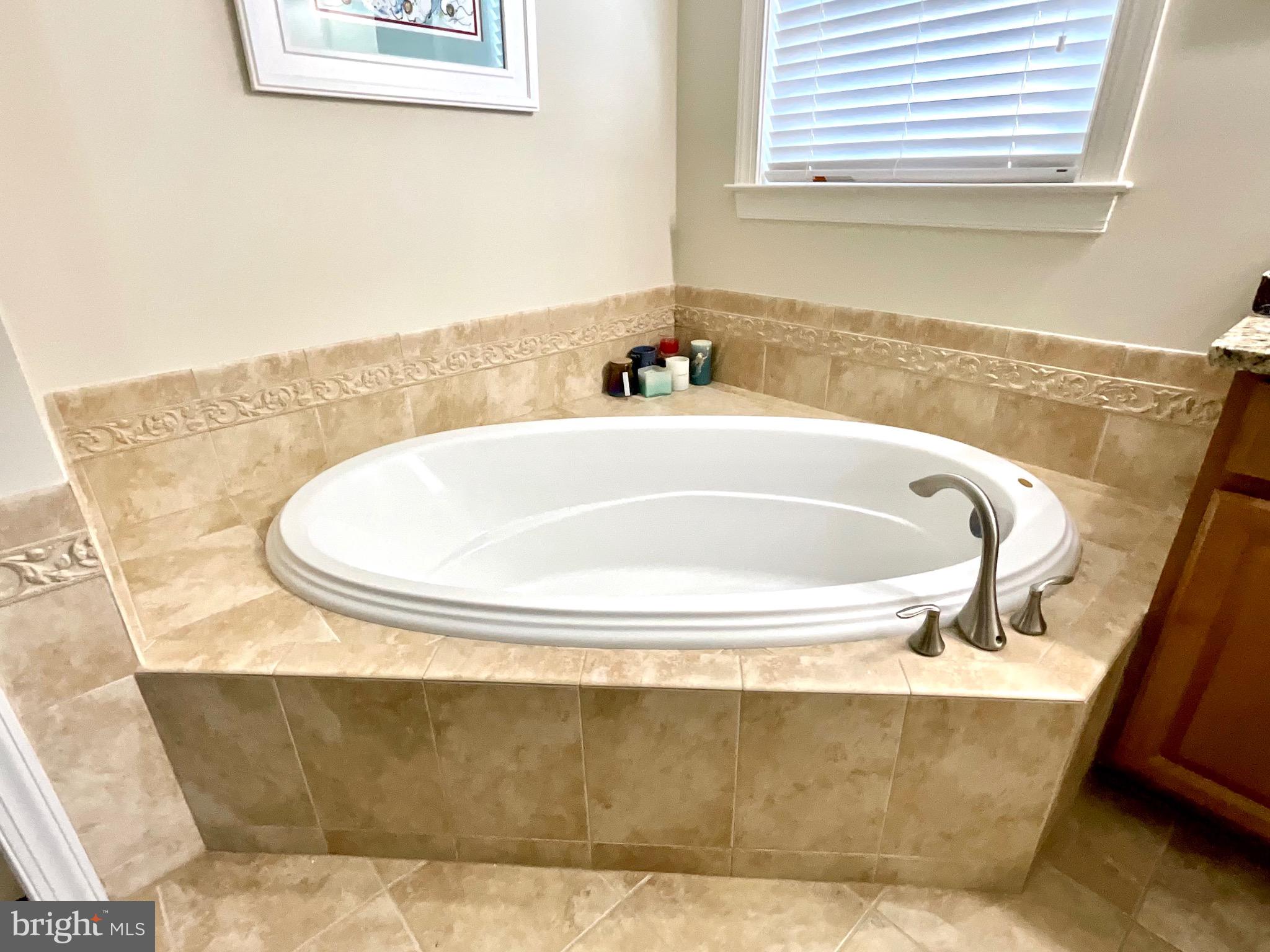 GIBSONS GRANT - Residential