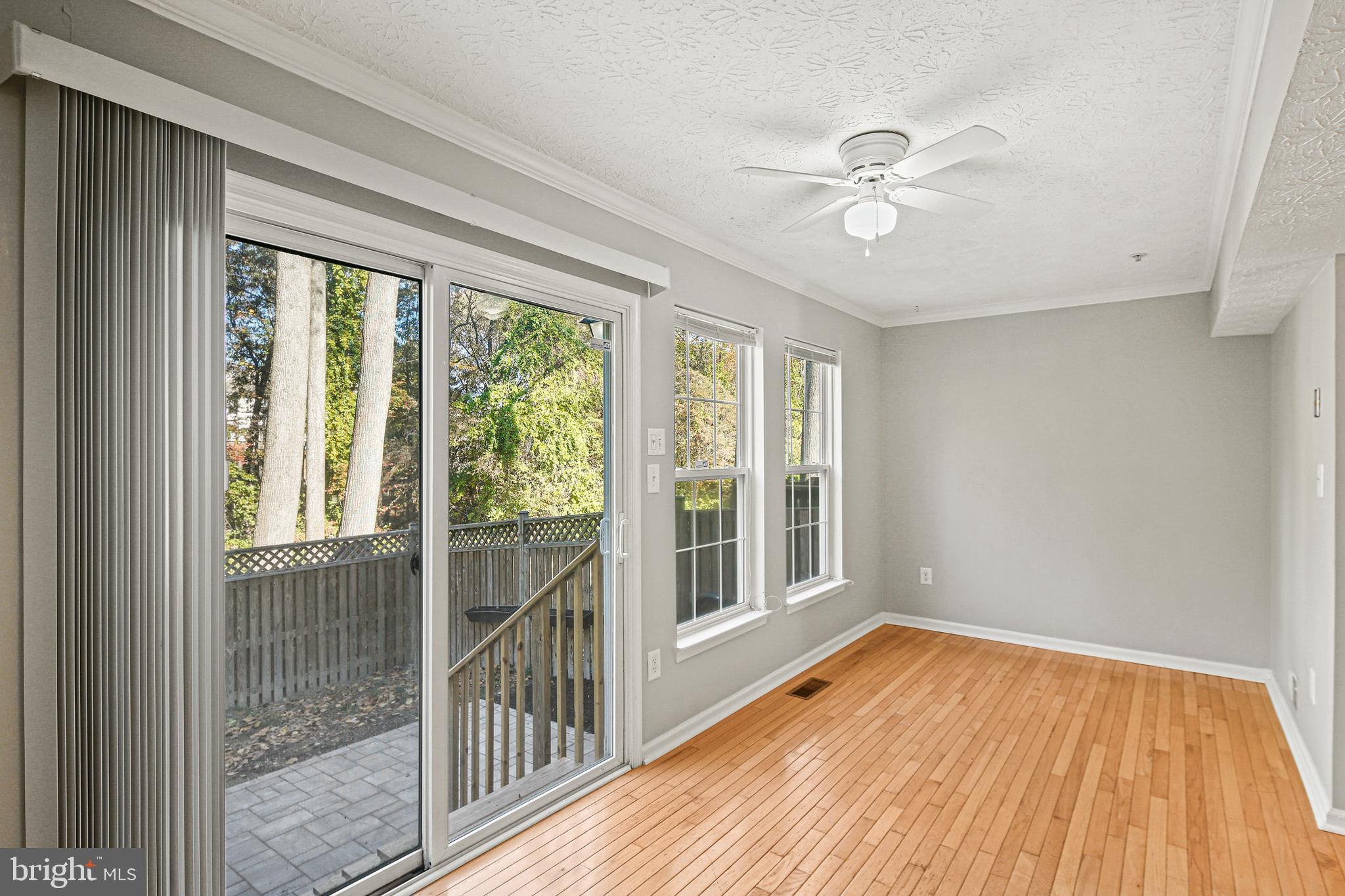 CARRIAGE PINES/LAKE VILL - Residential Lease